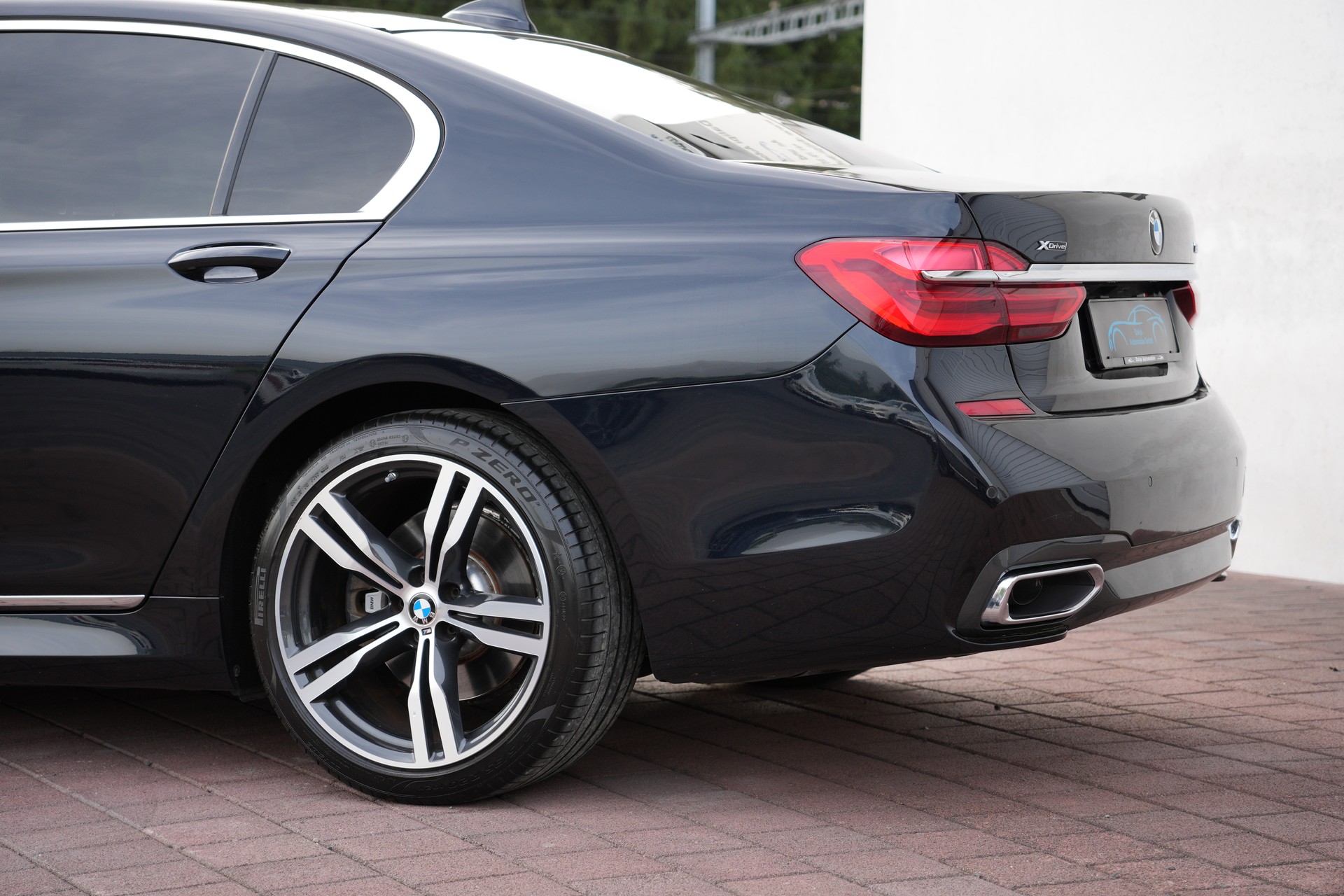 BMW 730d xDrive Steptronic M Sport-image-2