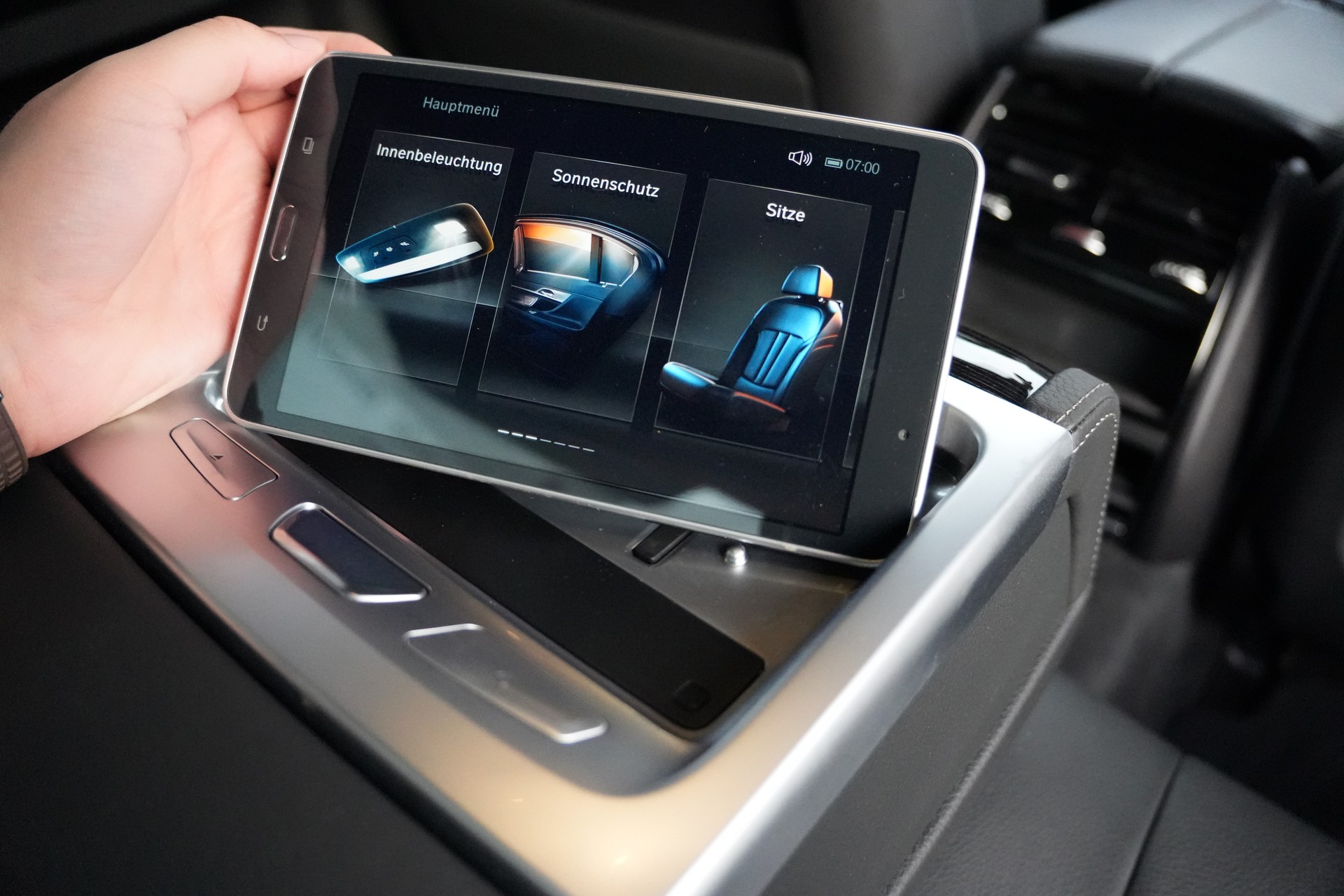 BMW 730d xDrive Steptronic M Sport-image-16