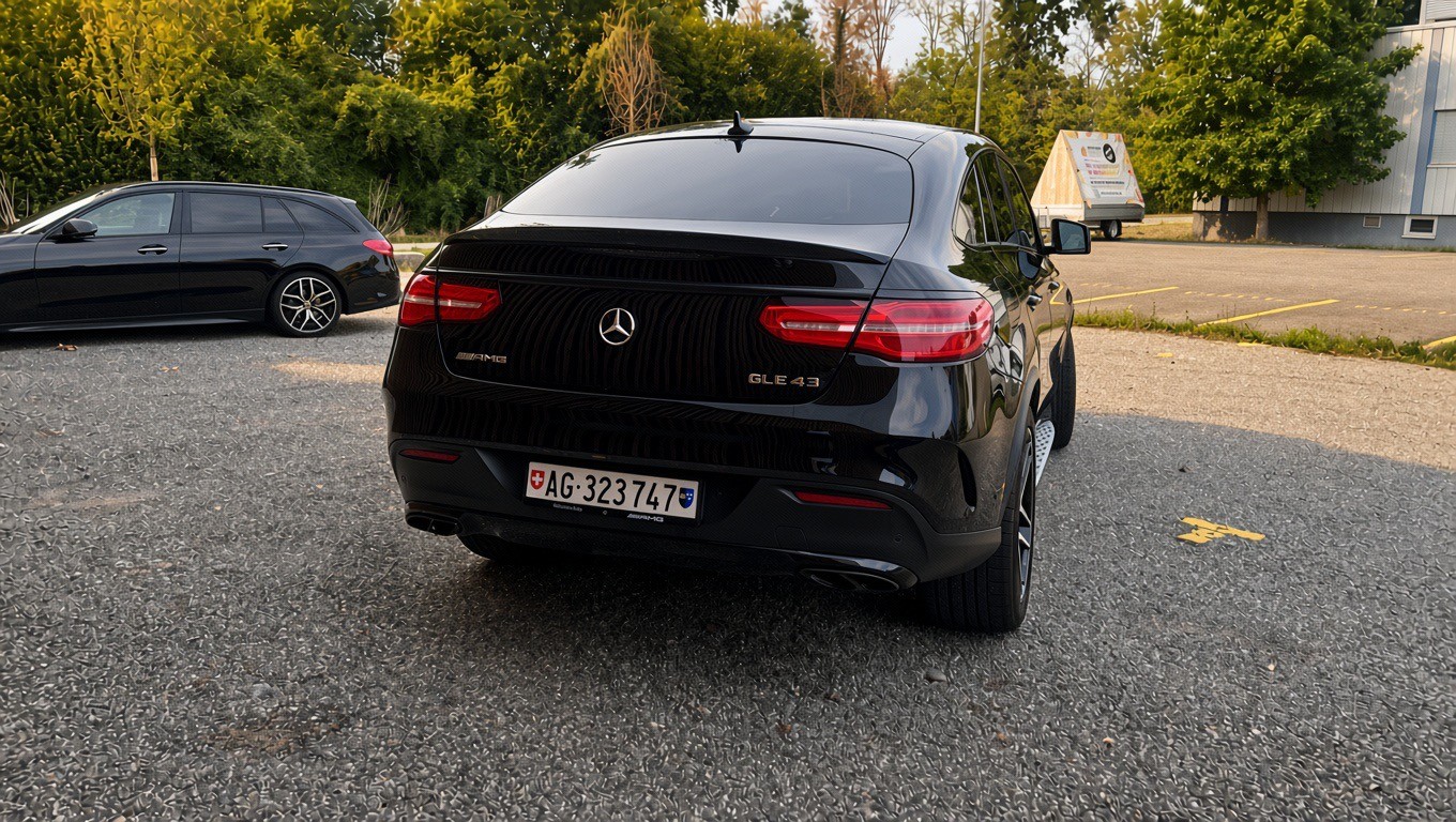 MERCEDES-BENZ GLE 43 AMG-image-3