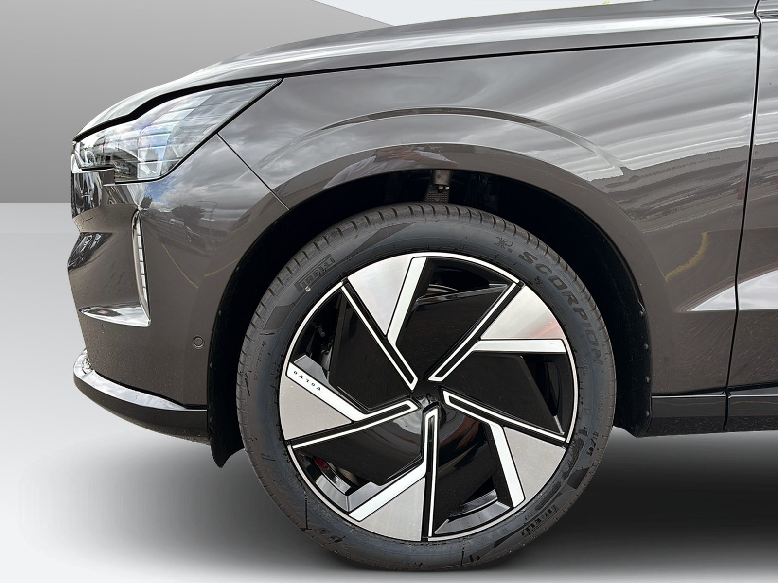 VOLVO EX90 Twin Performance 106 kWh Ultra AWD-image-14