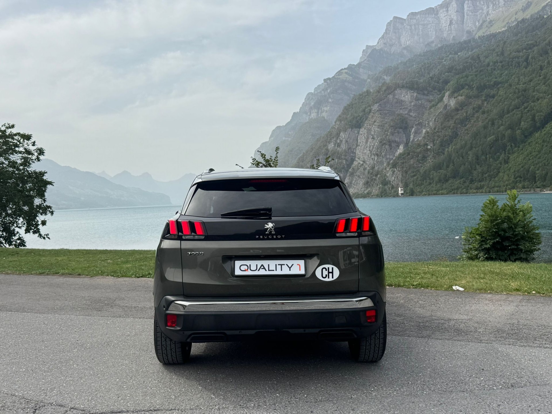 PEUGEOT 3008 1.5 BlueHDi Allure EAT-image-7