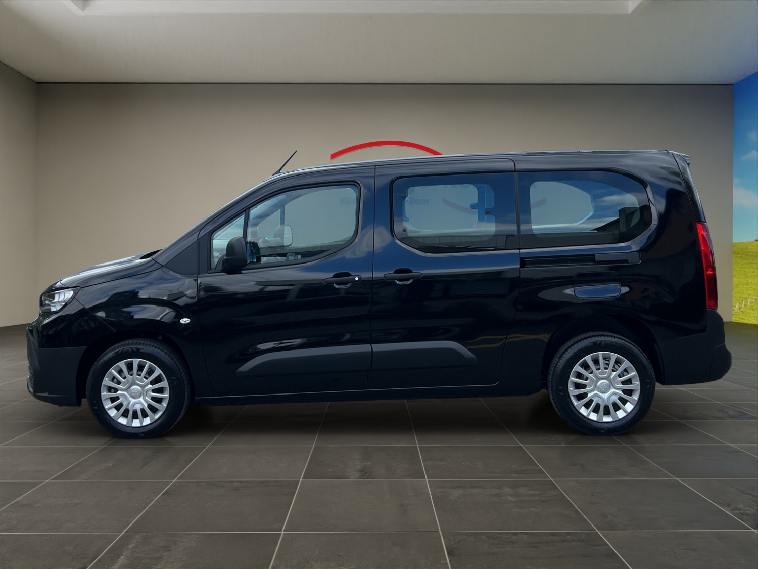TOYOTA Proace City Verso L2 1.2 110 Comfort-image-1