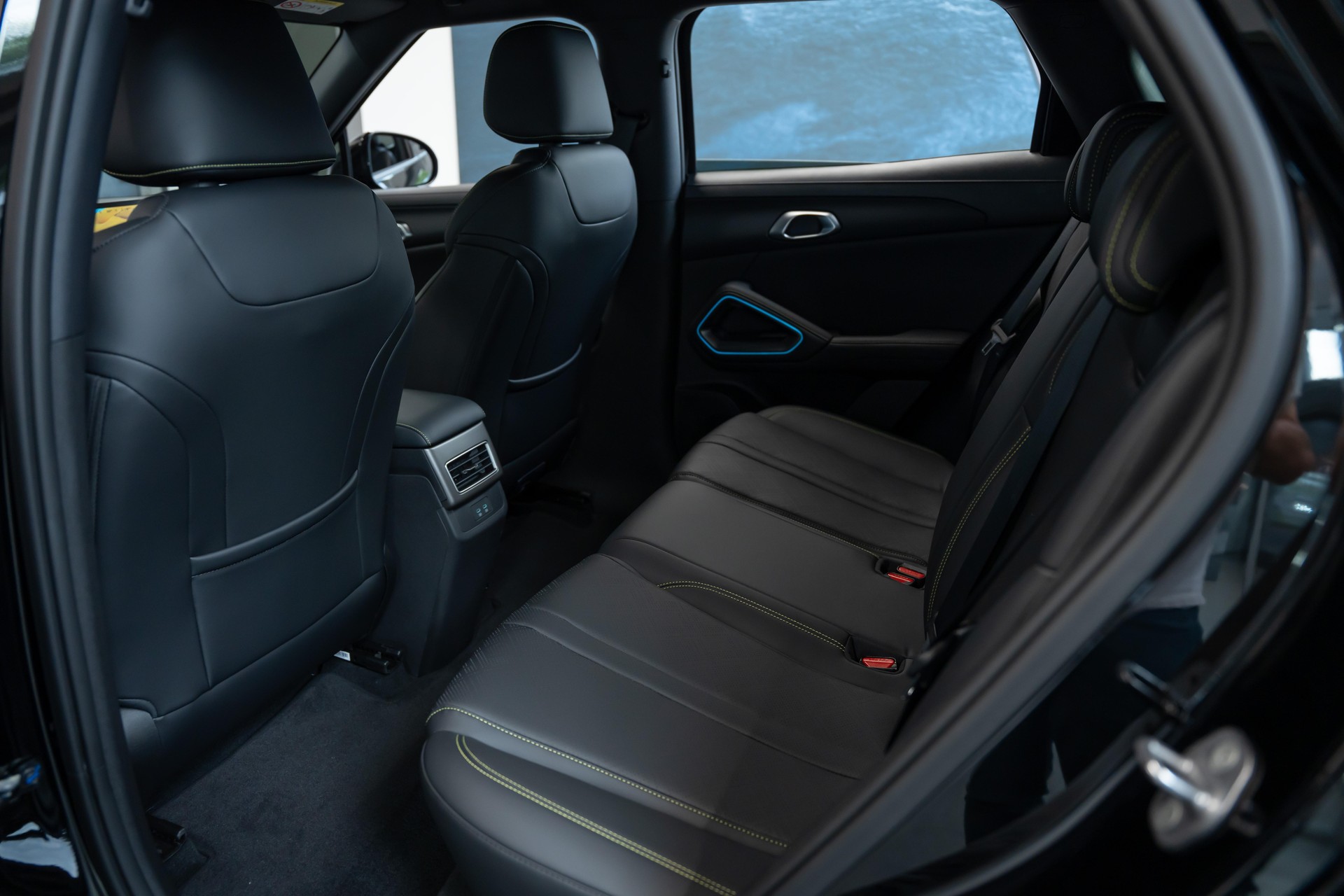 BYD Atto 2 DM-i Boost-image-11