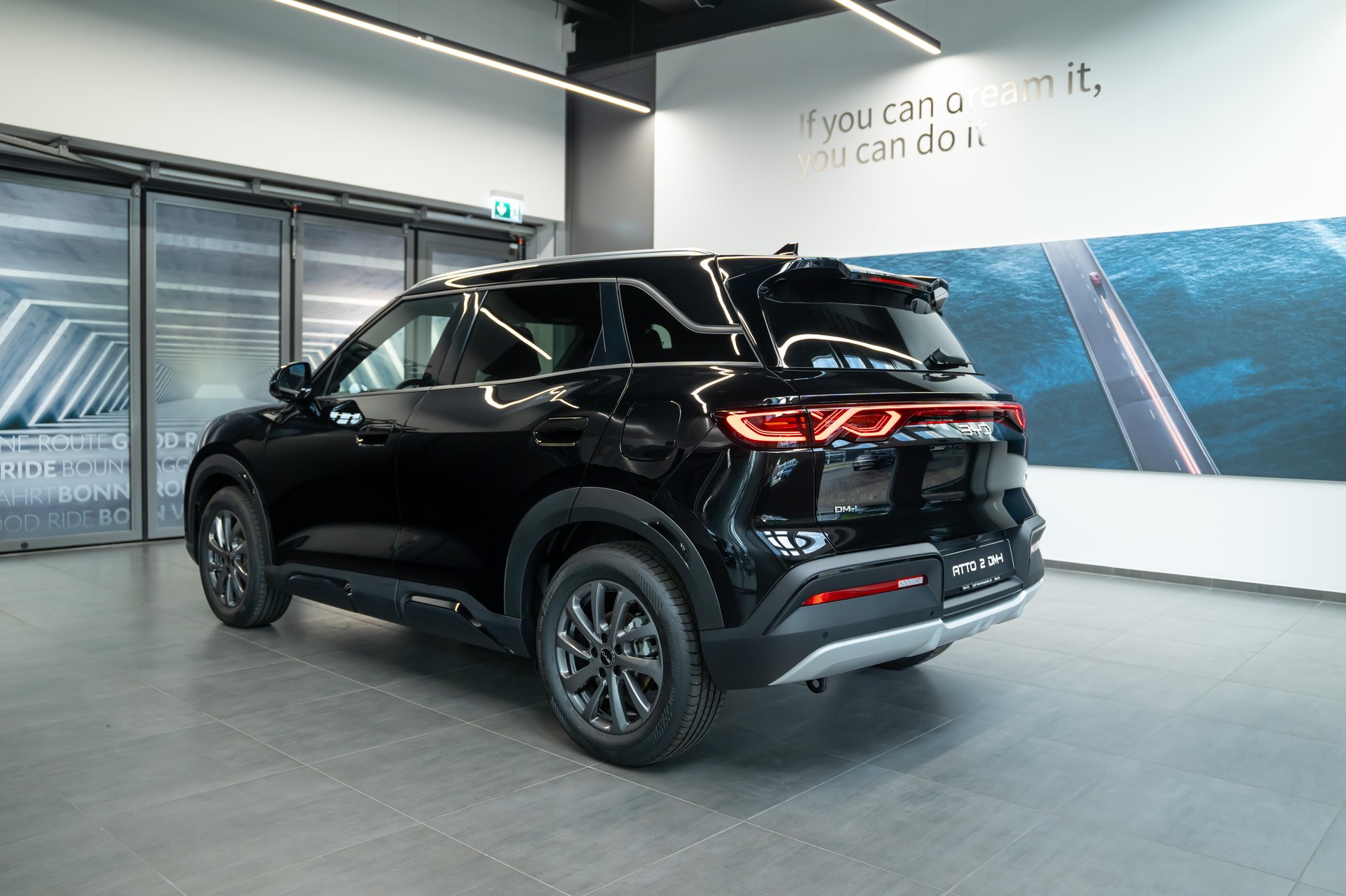 BYD Atto 2 DM-i Boost-showroom-element-3