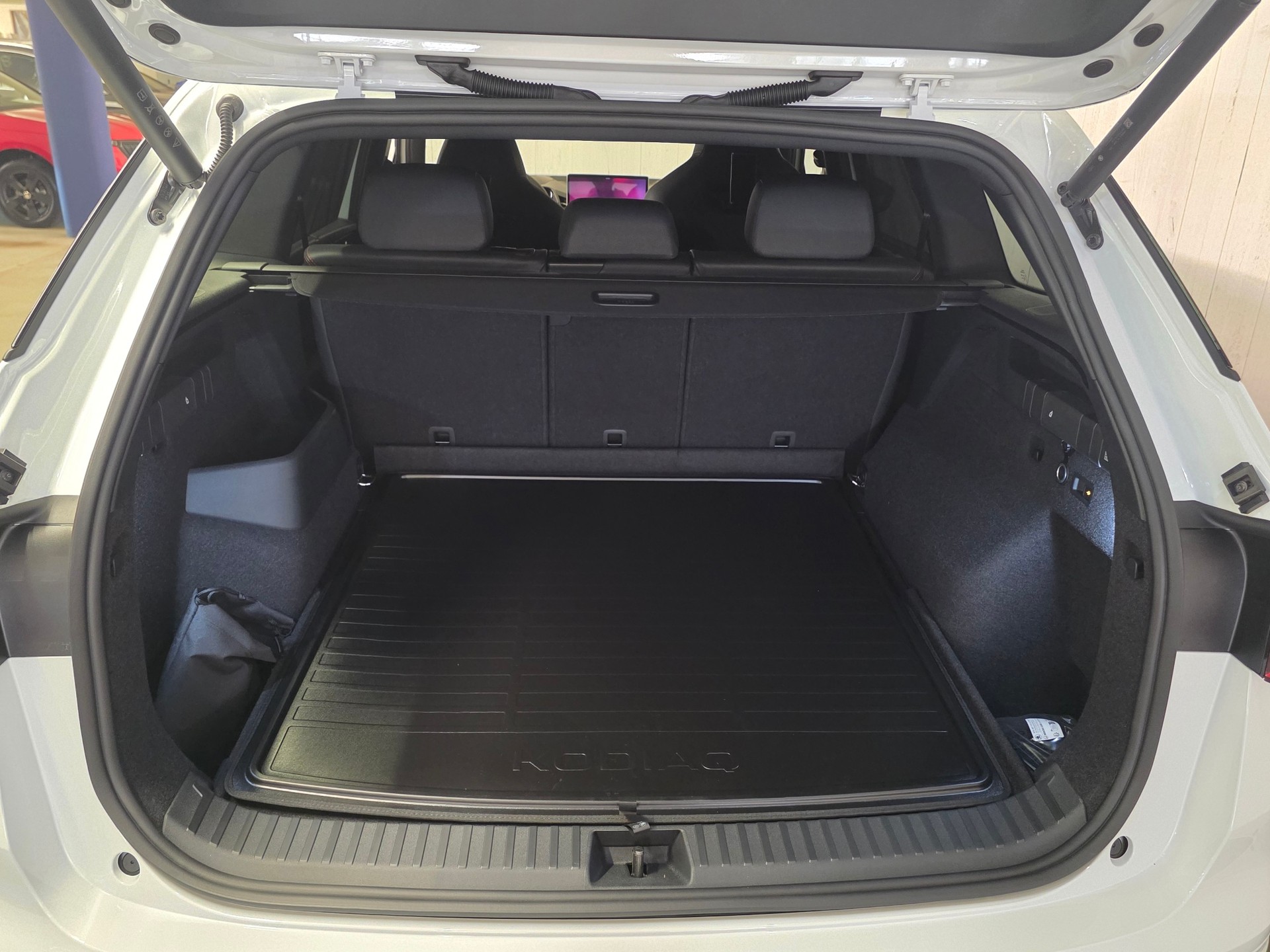 SKODA Kodiaq 2.0 TSI RS 4x4-image-5