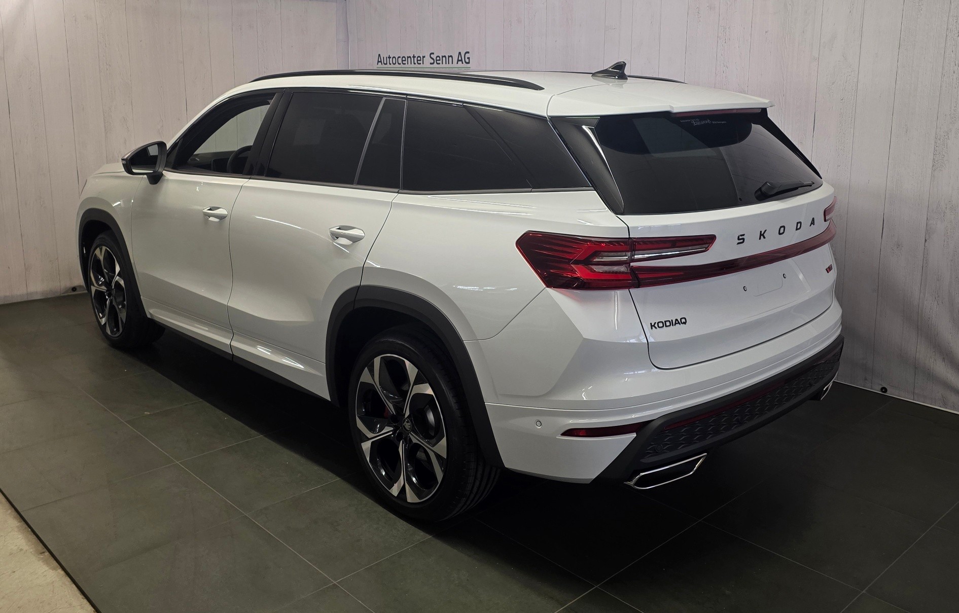 SKODA Kodiaq 2.0 TSI RS 4x4-image-3