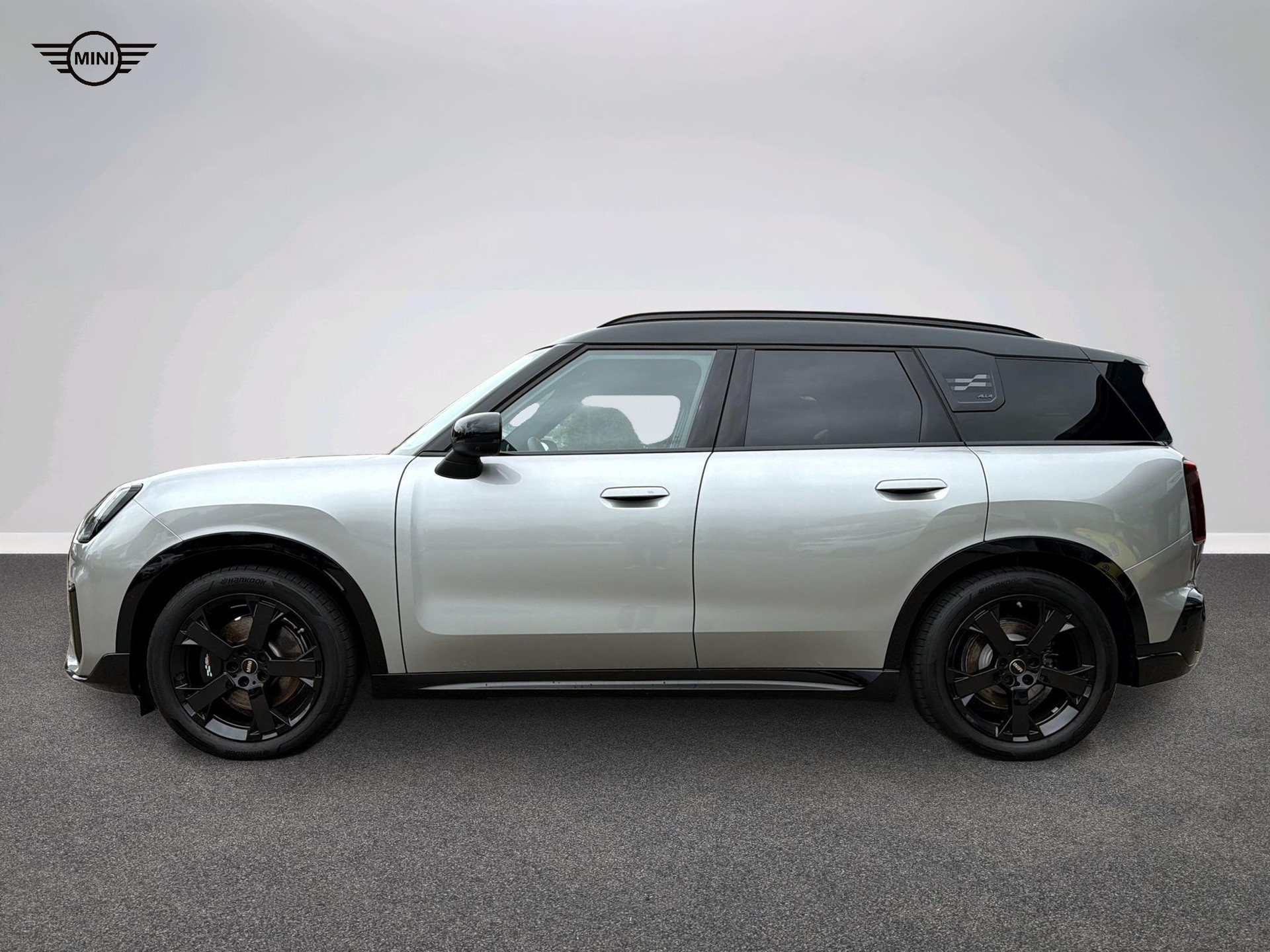 MINI Countryman SE ALL4-showroom-element-2