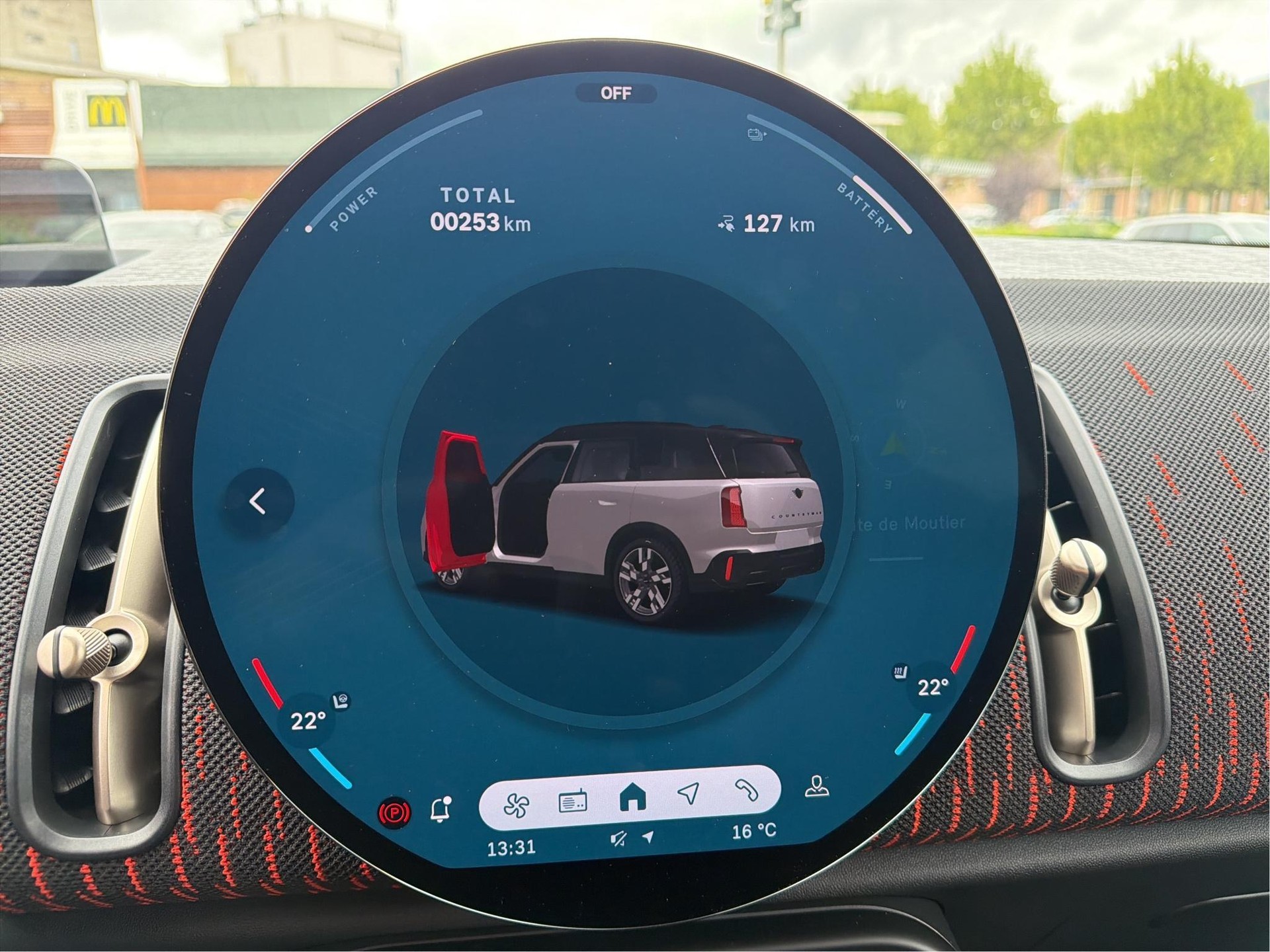 MINI Countryman SE ALL4-image-5