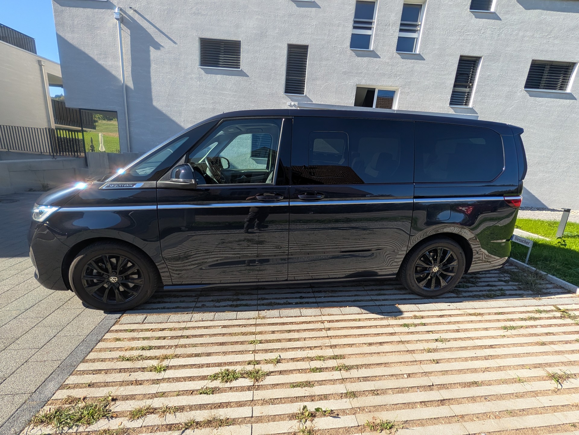 VW 2.0 TDI Style DSG Lang-image-2