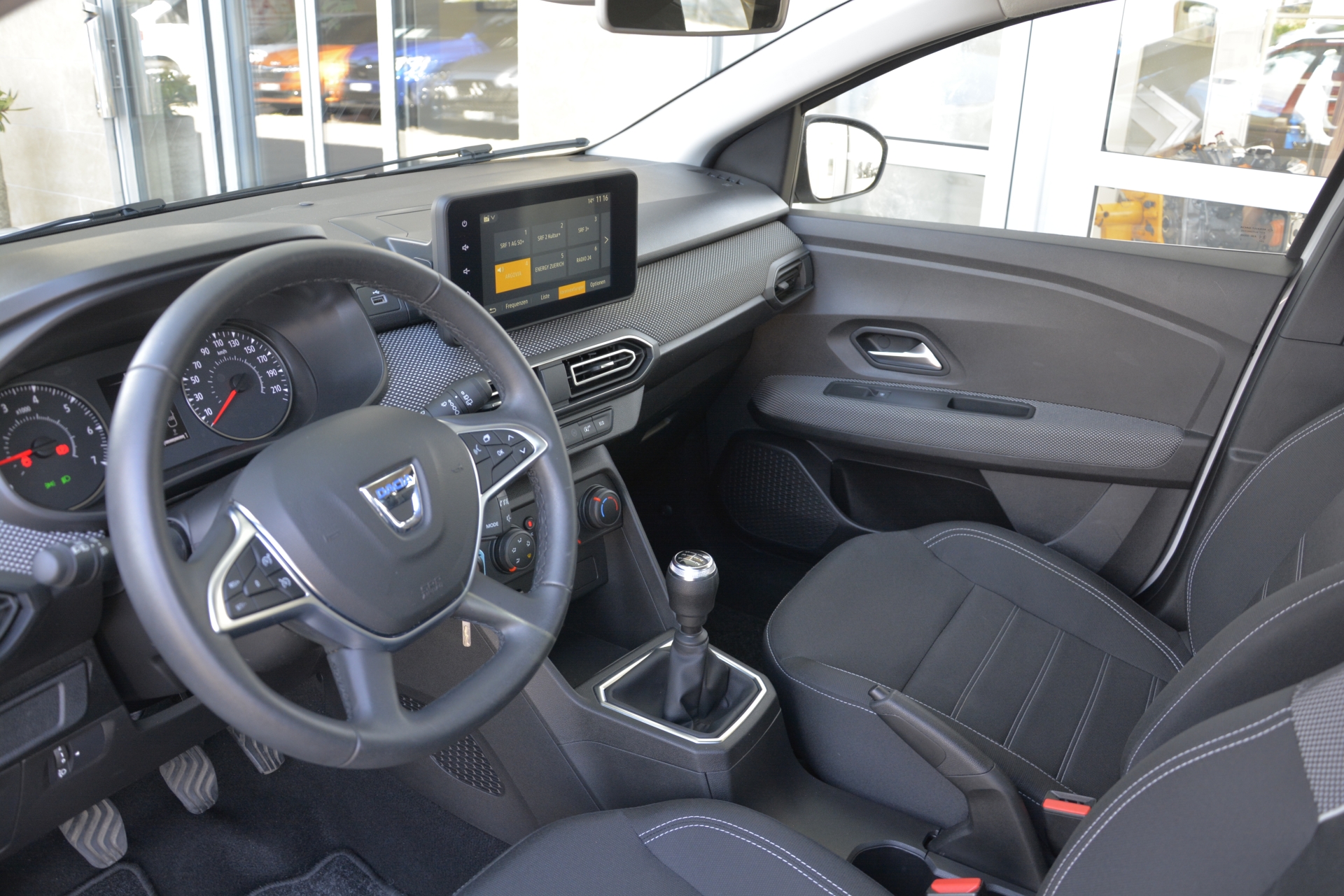 DACIA Sandero 1.0 TCe Comfort-image-4