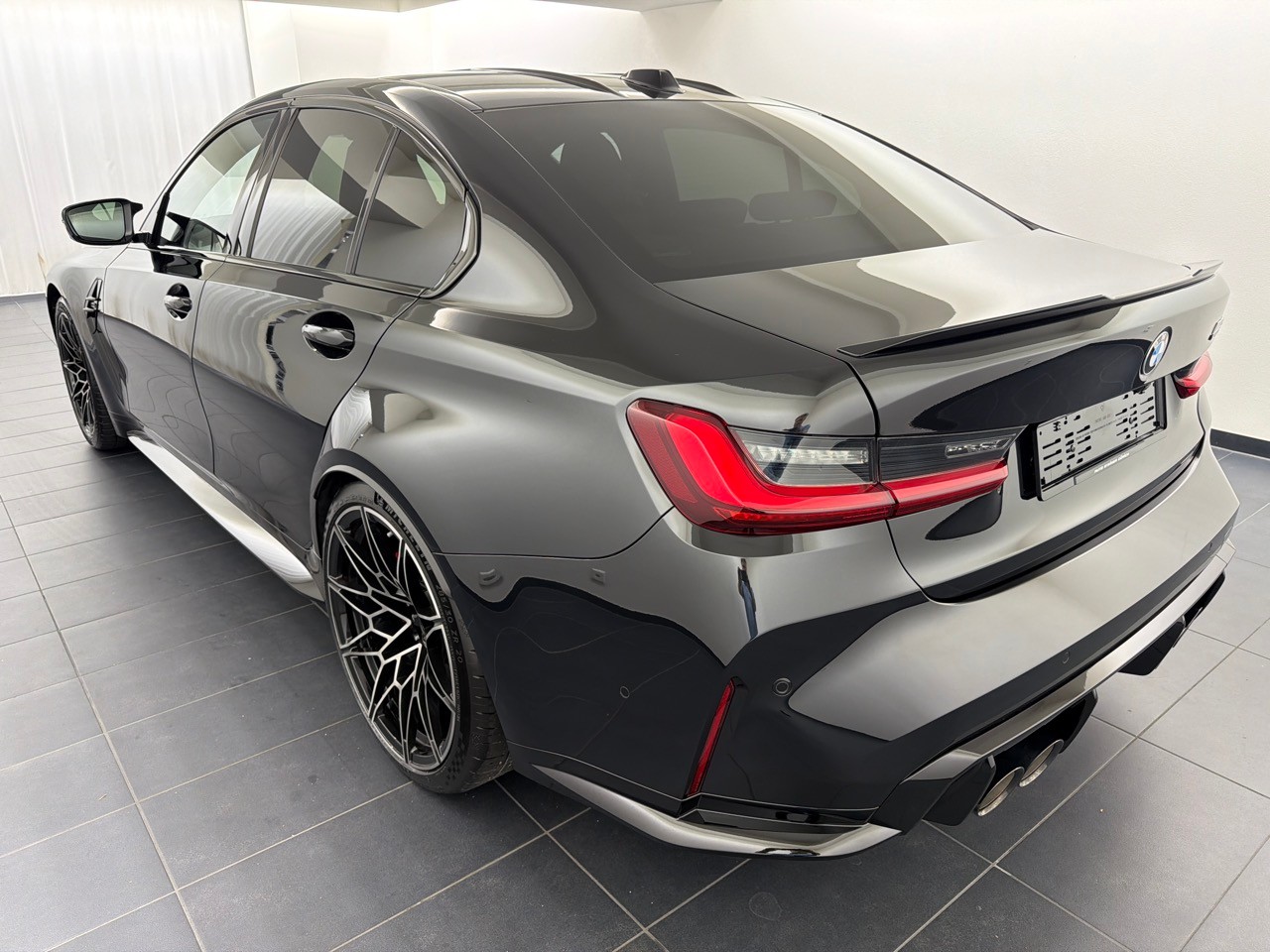 BMW M3 Competition M xDrive-image-1