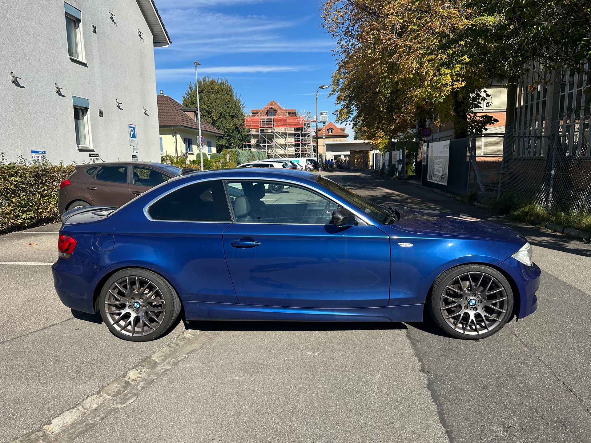BMW 118d Coupe-image-2