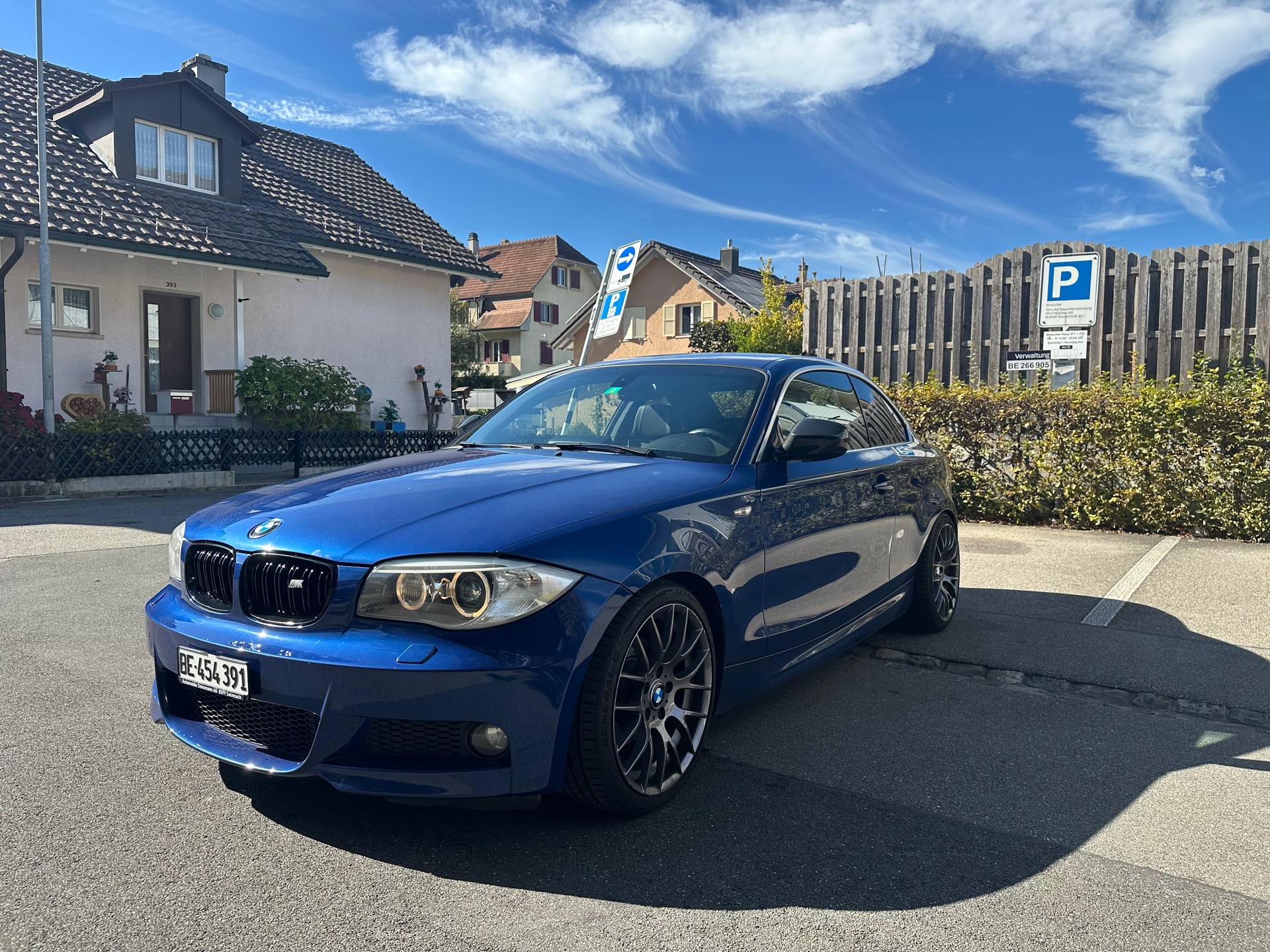 BMW 118d Coupe-image-0
