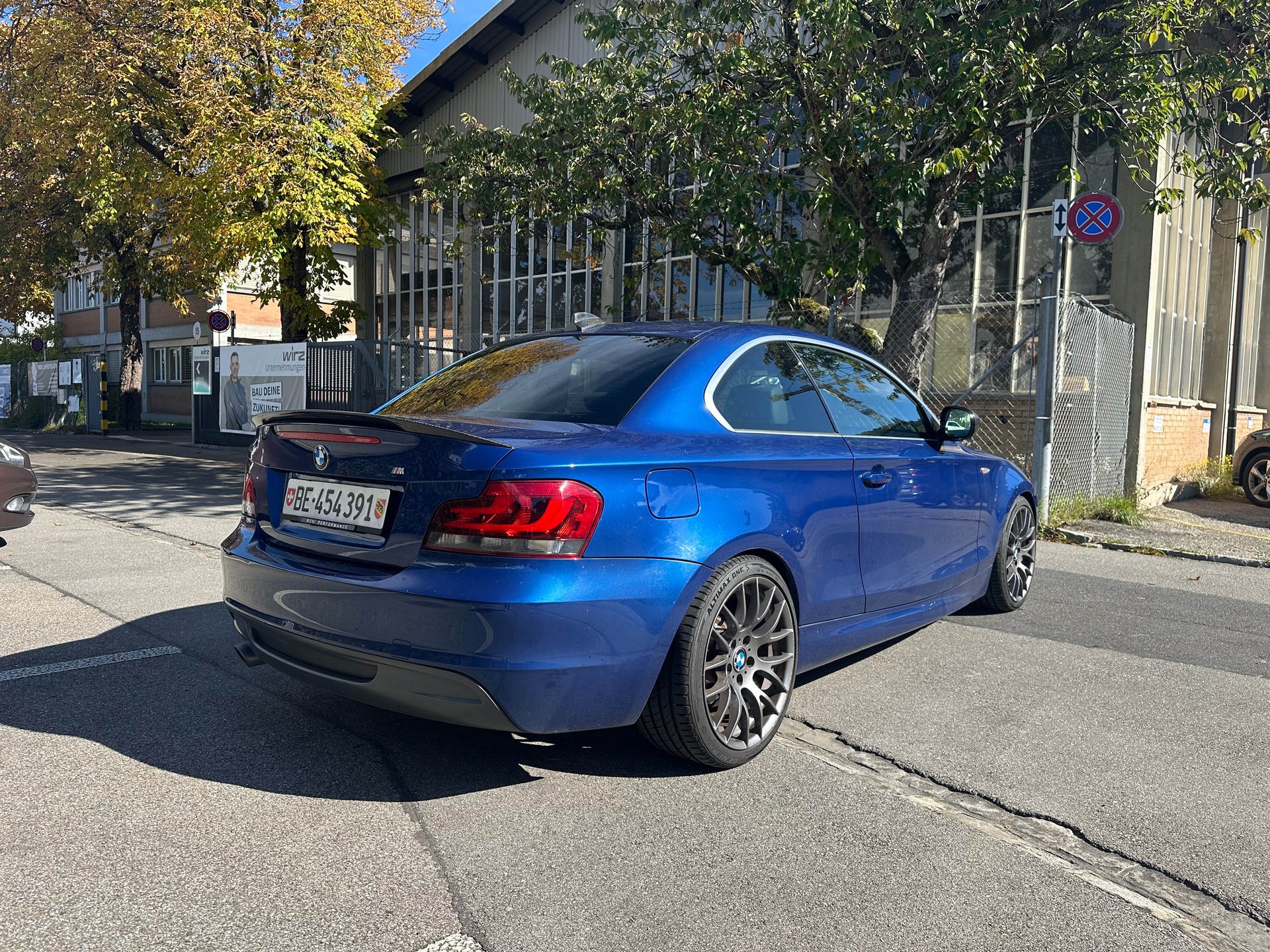 BMW 118d Coupe-image-3