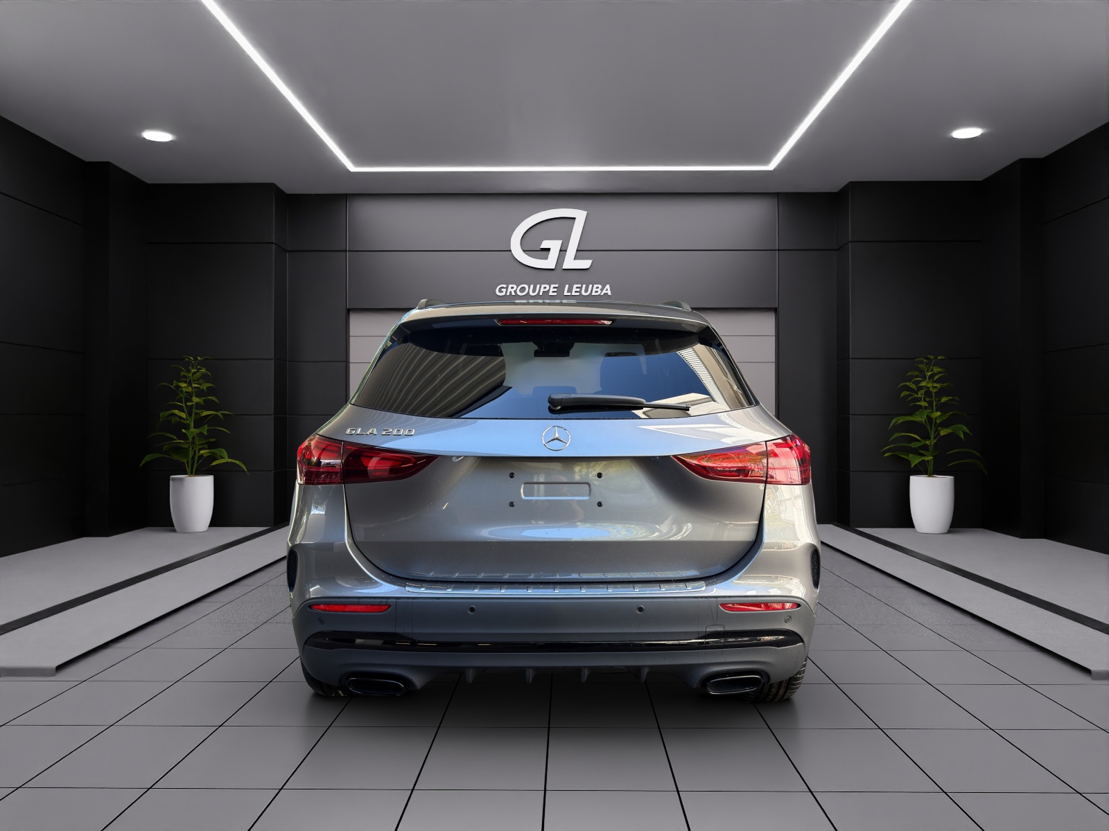 MERCEDES-BENZ GLA 200 Night Star 7G-DCT-image-4