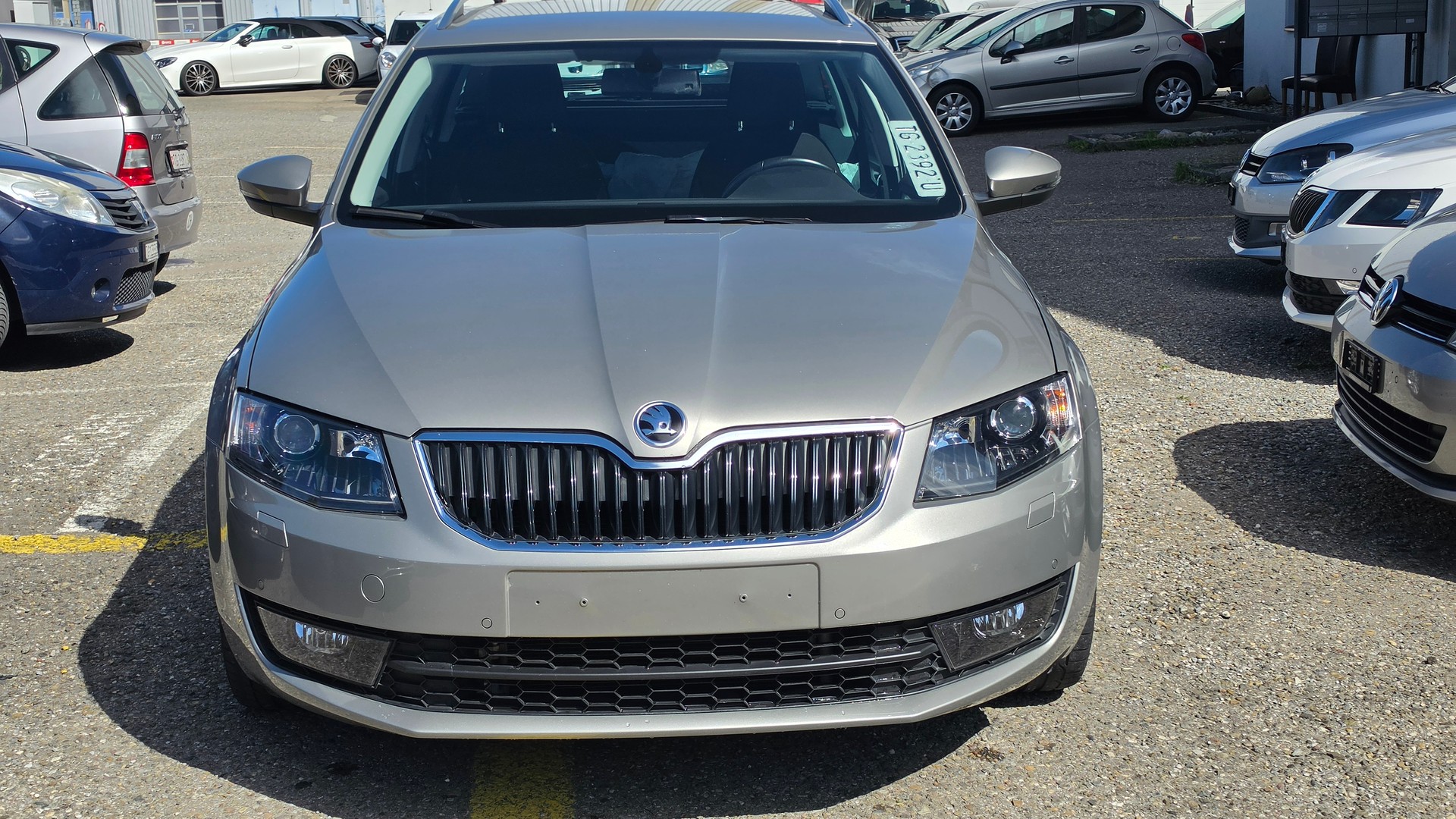 SKODA Octavia Combi 1.8 TSI Swiss Joy 4x4 DSG-image-10