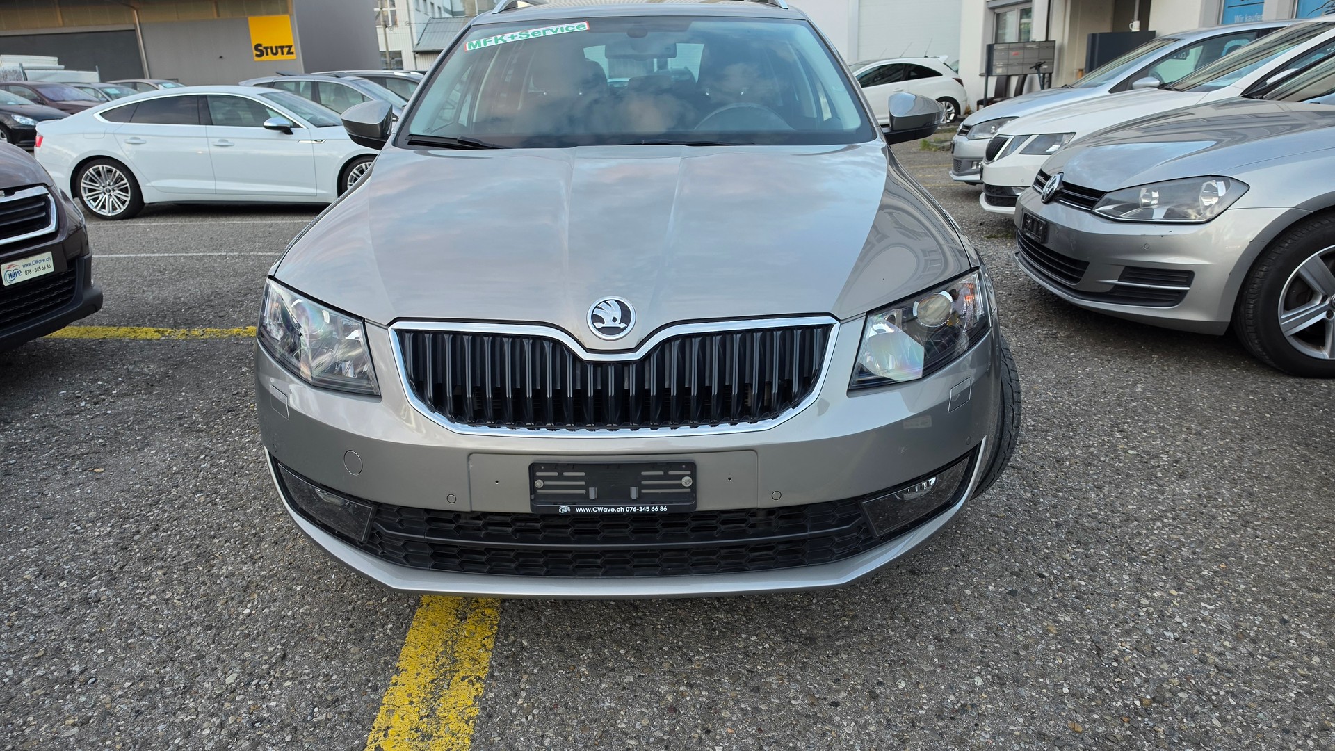 SKODA Octavia Combi 1.8 TSI Swiss Joy 4x4 DSG-image-4