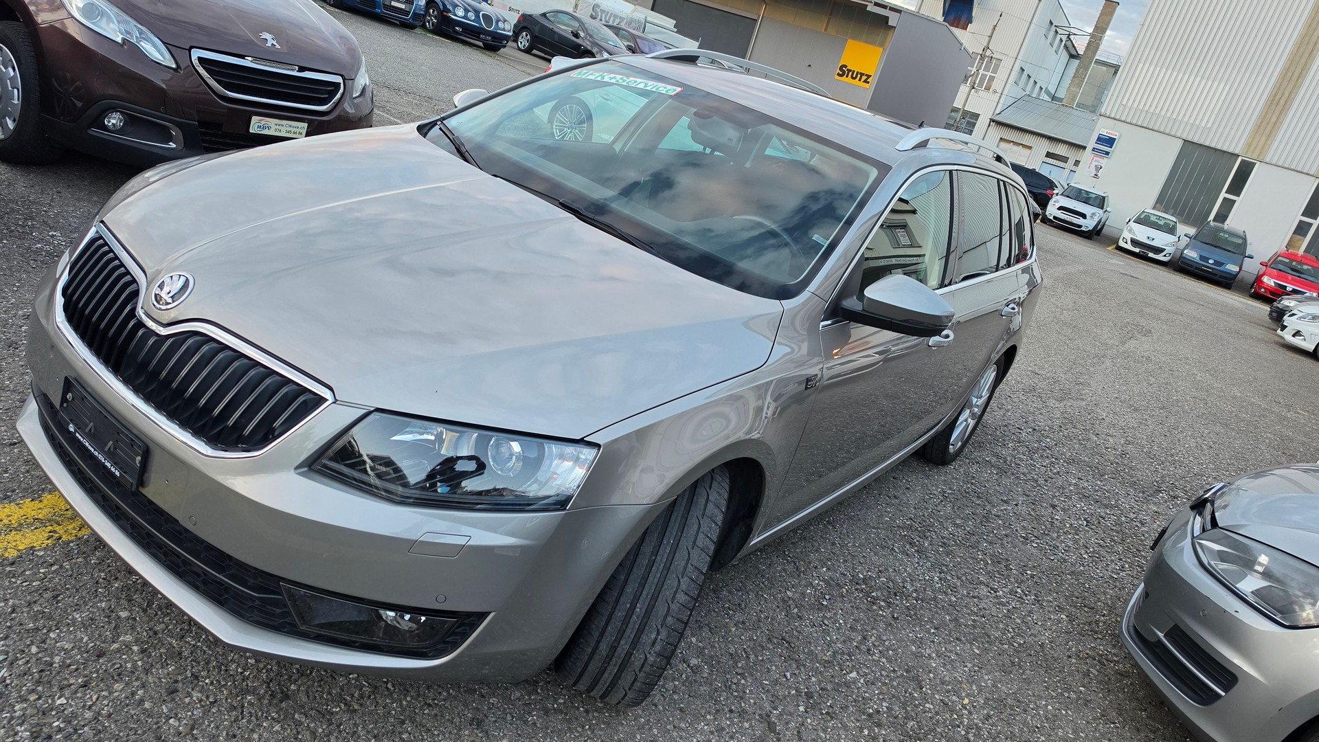 SKODA Octavia Combi 1.8 TSI Swiss Joy 4x4 DSG-image-3