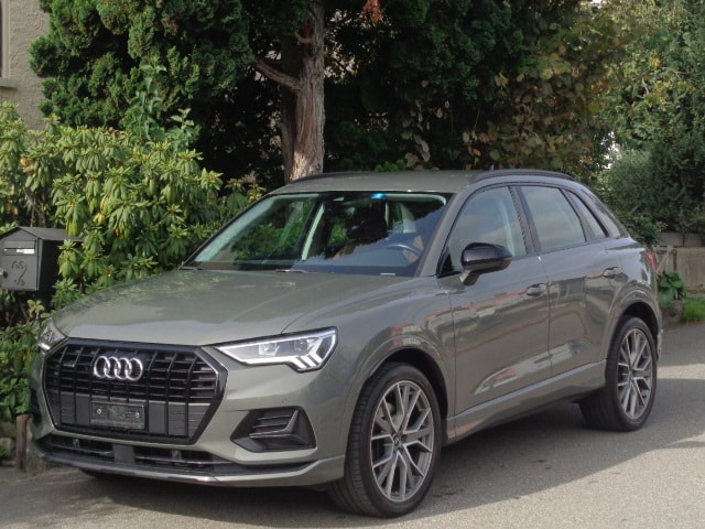 AUDI Q3 45 TFSI quattro S-tronic-image-0