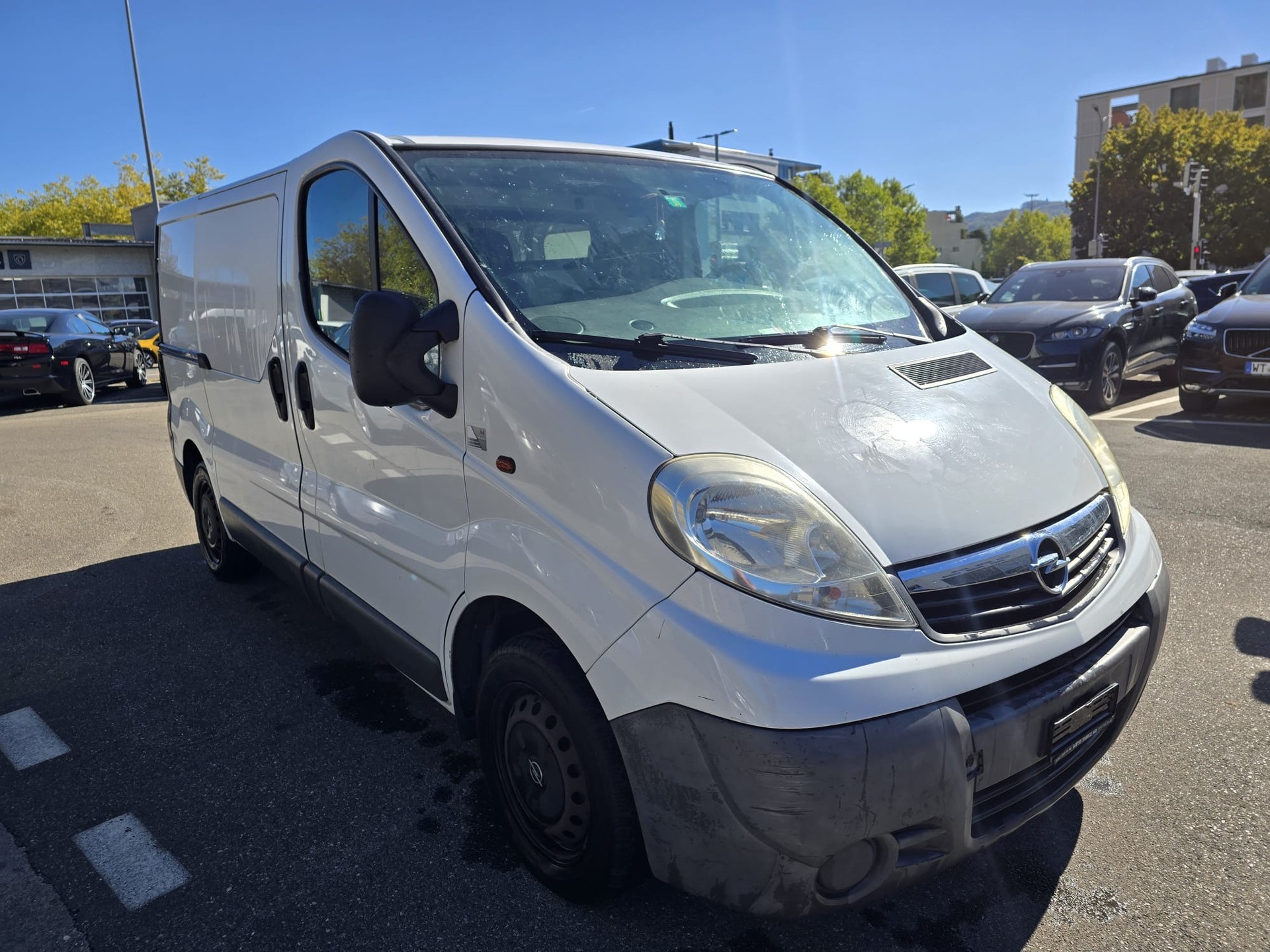 OPEL Vivaro 2.0 CDTI 2.7t L1H1-image-2