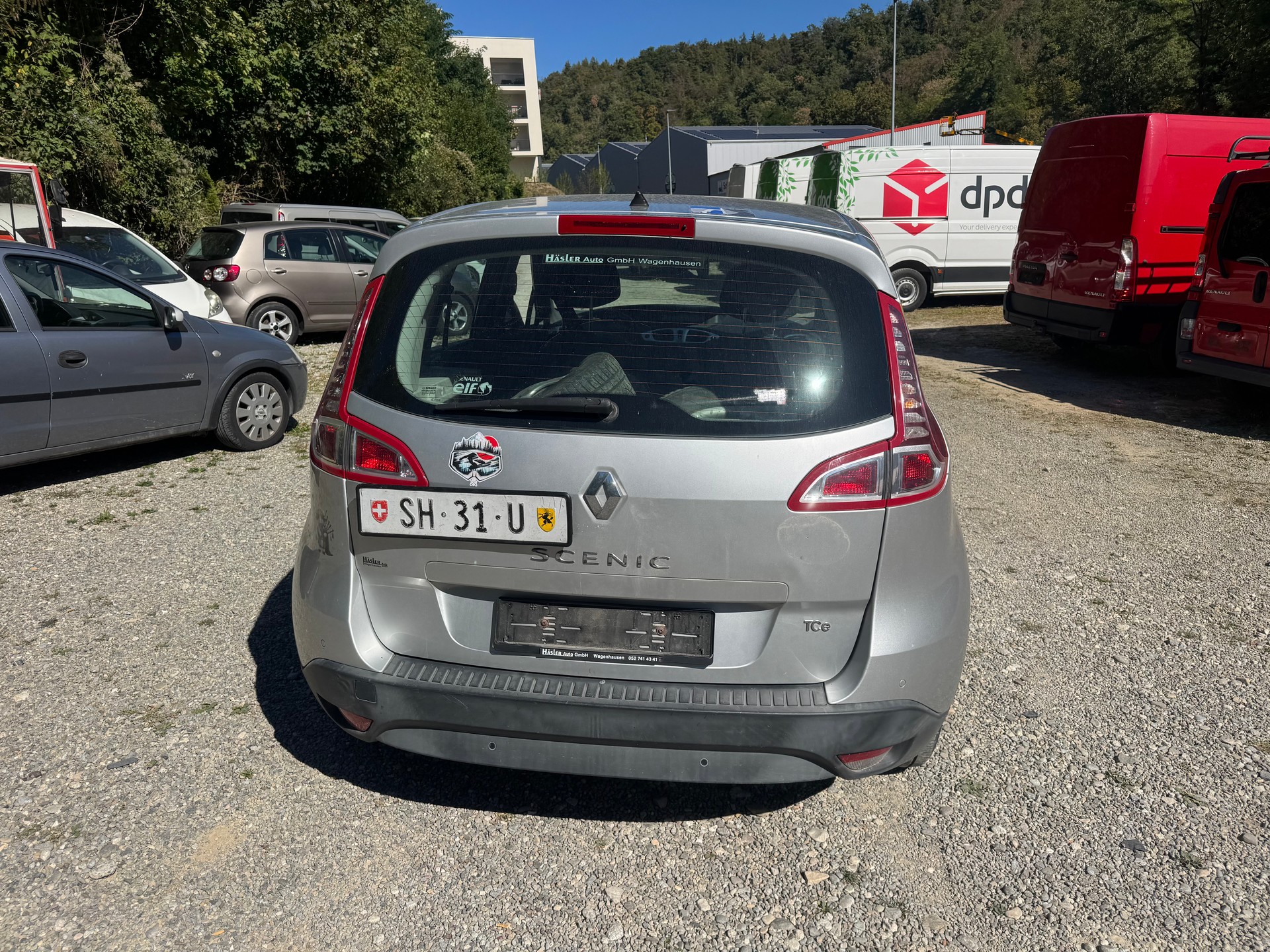RENAULT Scénic 1.4 16V Turbo Privilège-image-4