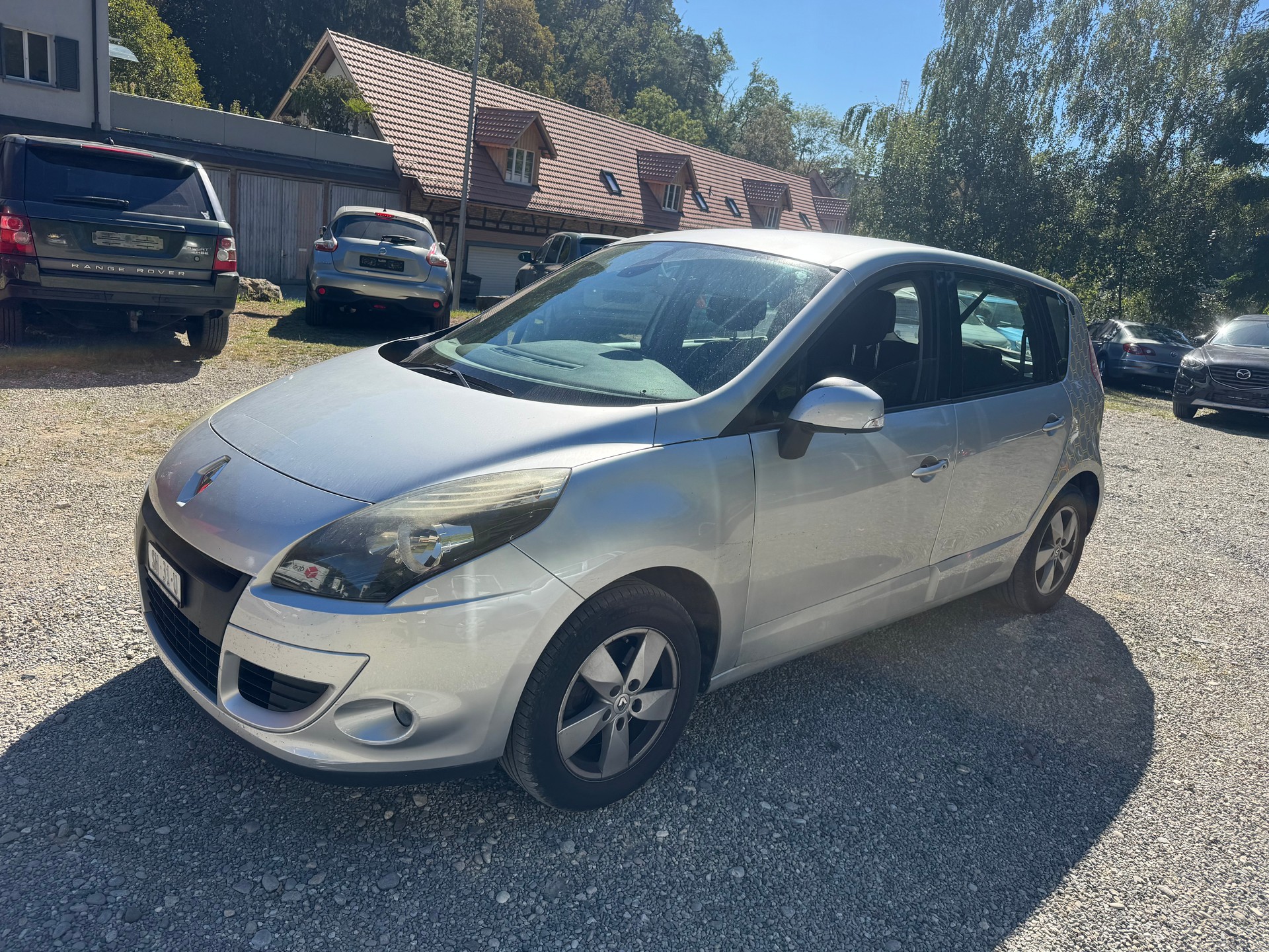 RENAULT Scénic 1.4 16V Turbo Privilège-image-2