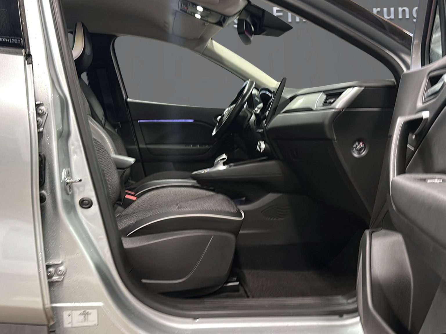 RENAULT Captur 1.6 E-Tech 160 Intens DHT-image-10