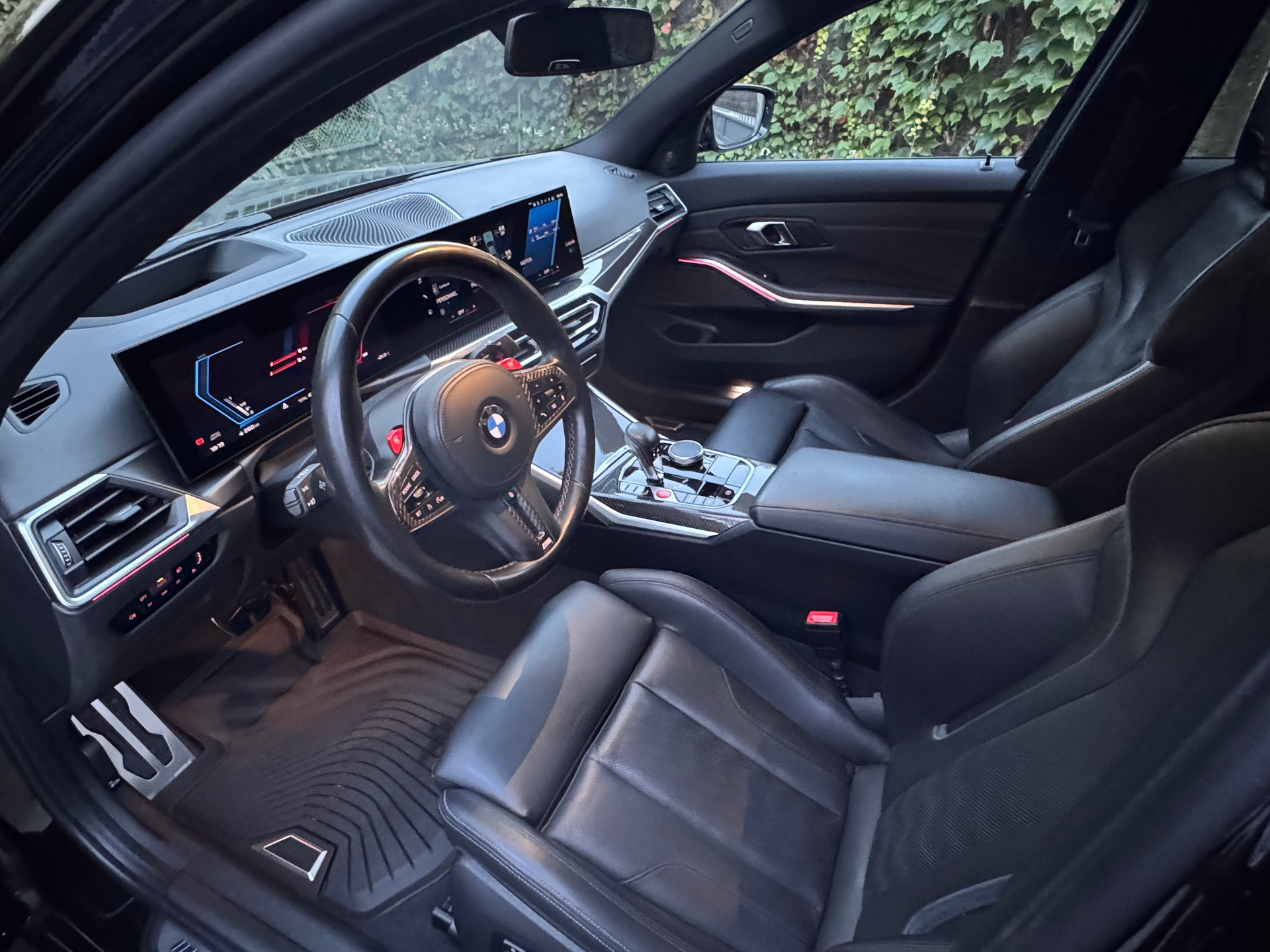 BMW M3 Competition xDrive-image-5
