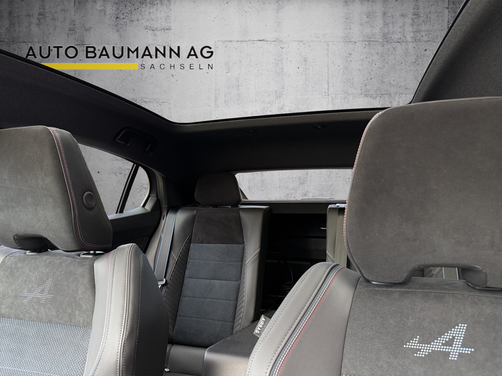 RENAULT Rafale 1.2 E-Tech Plug-in Hybrid 300 4x4 Atelier Alpine-image-12