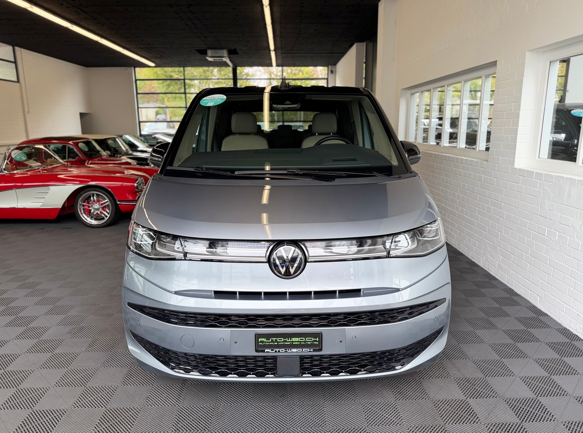 VW Multivan 2.0 TDI Life DSG Lang * BULLI EDITION * 7 SITZER LEDER / ALCANTARA * STANDHEIZUNG * HEAD UP *-image-7