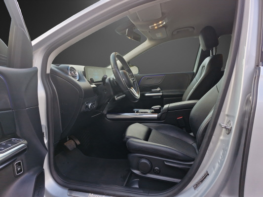 MERCEDES-BENZ B 200 Progressive-image-8