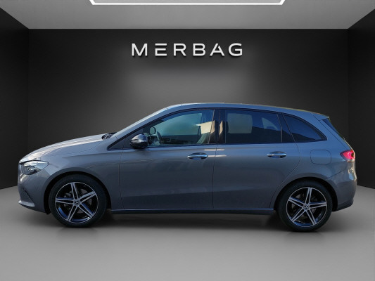 MERCEDES-BENZ B 200 Progressive-image-2
