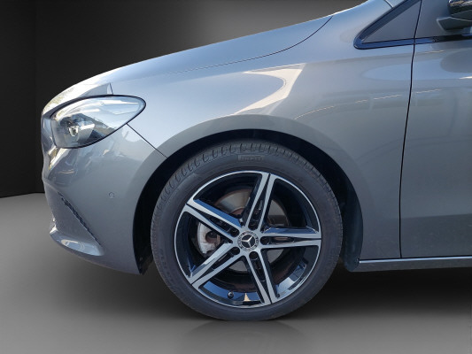 MERCEDES-BENZ B 200 Progressive-image-6