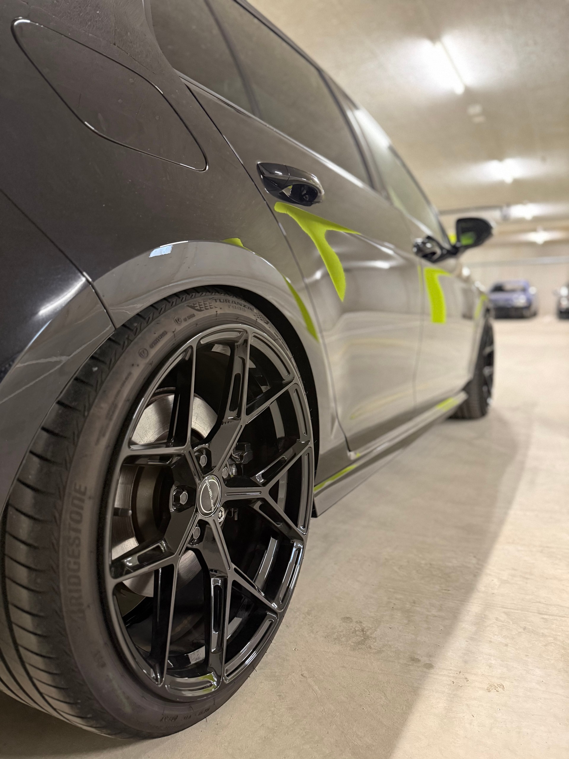 VW 2.0 TSI R DSG 4motion-image-4