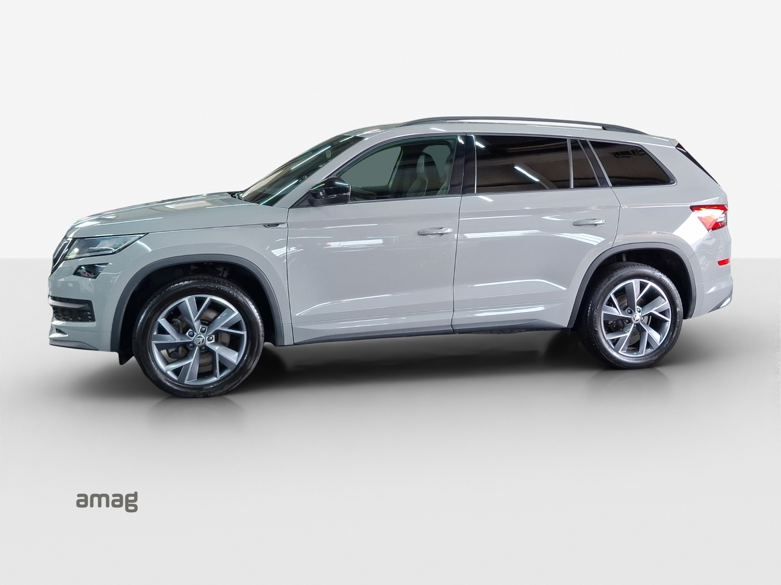 SKODA Kodiaq 2.0 TSI 4x4 Sport Line-image-1