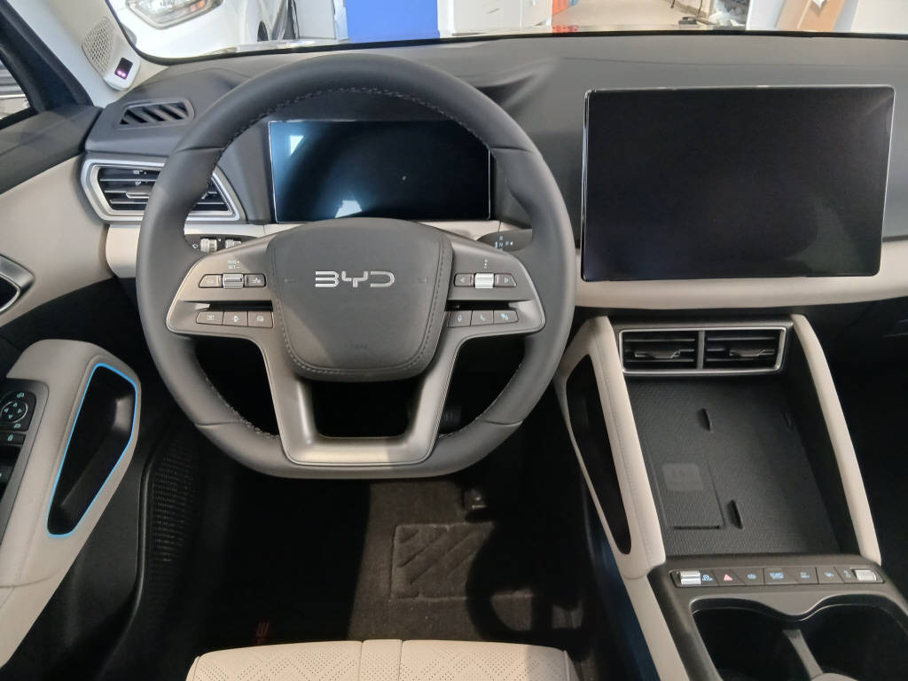 BYD Atto 2 DM-i Boost-image-10