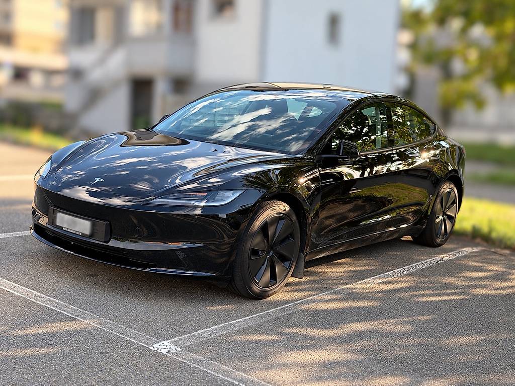 TESLA Model 3 Long Range Dual Motor AWD-image-0