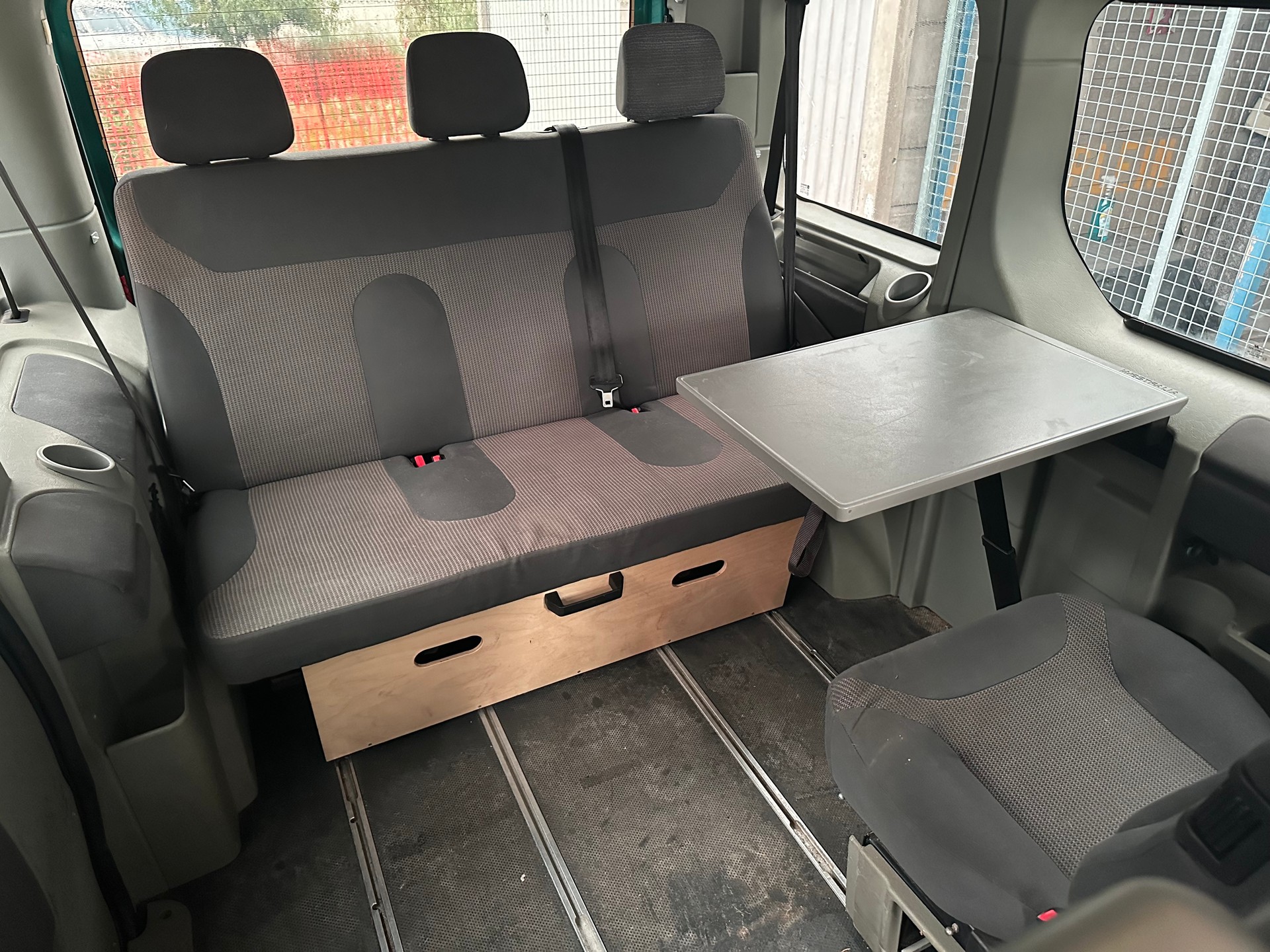 OPEL Vivaro Life 2.5CDTI 2.7t L1H1 / Aménagé / Eingerichtet-image-7