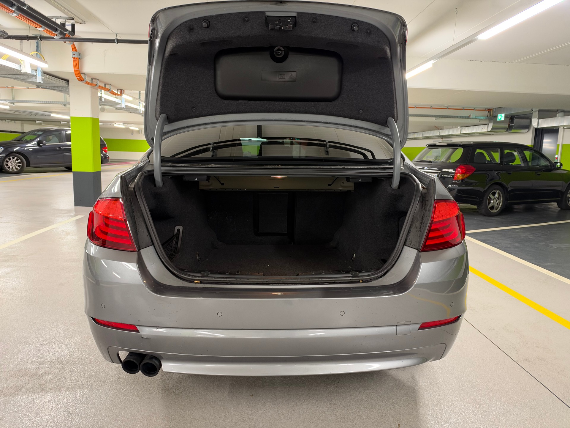 BMW 528i Steptronic-image-7