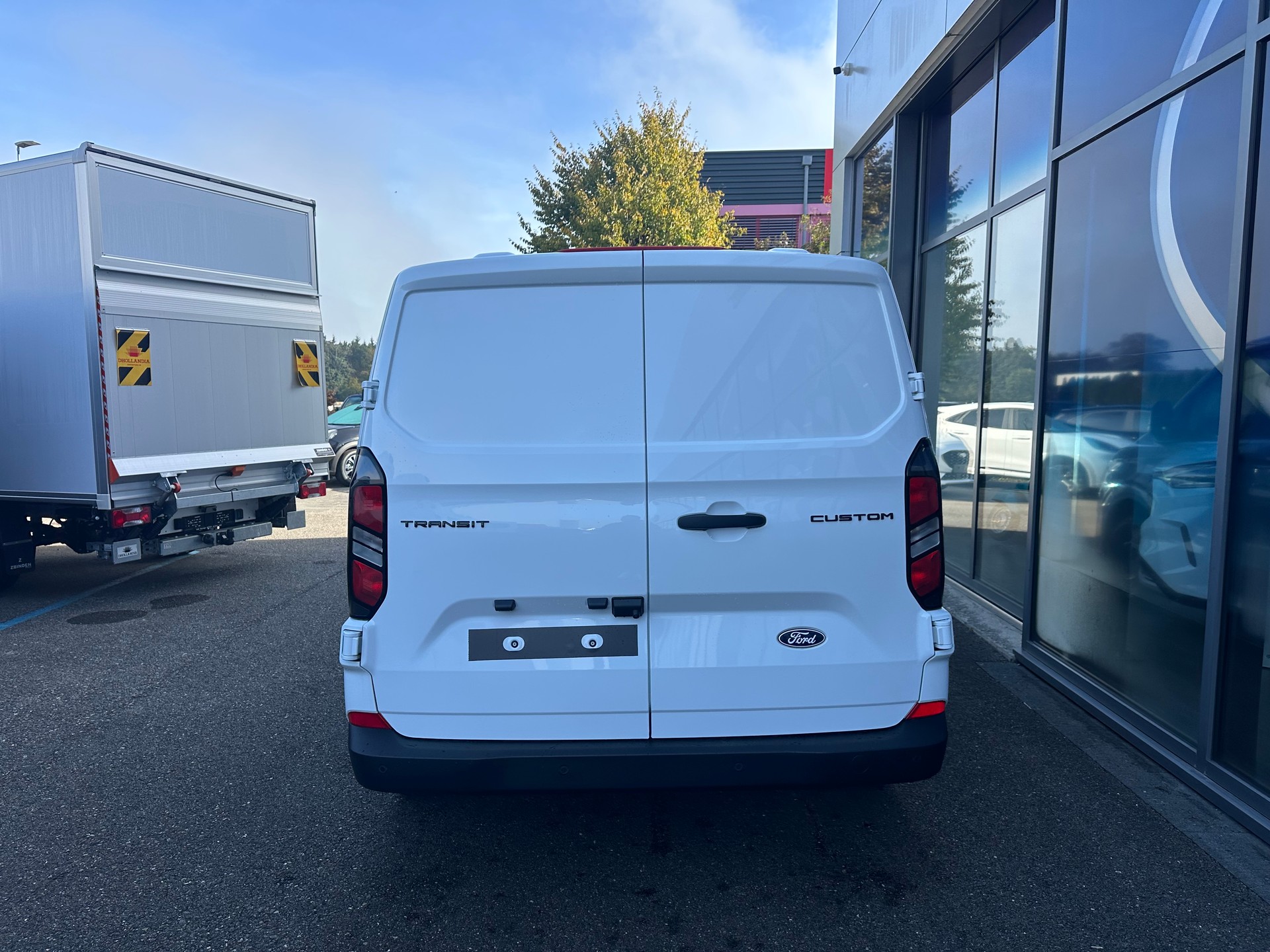 FORD Transit Custom Van 280 L1 2.0 EcoBl Trend/136CV/Aut.-image-4