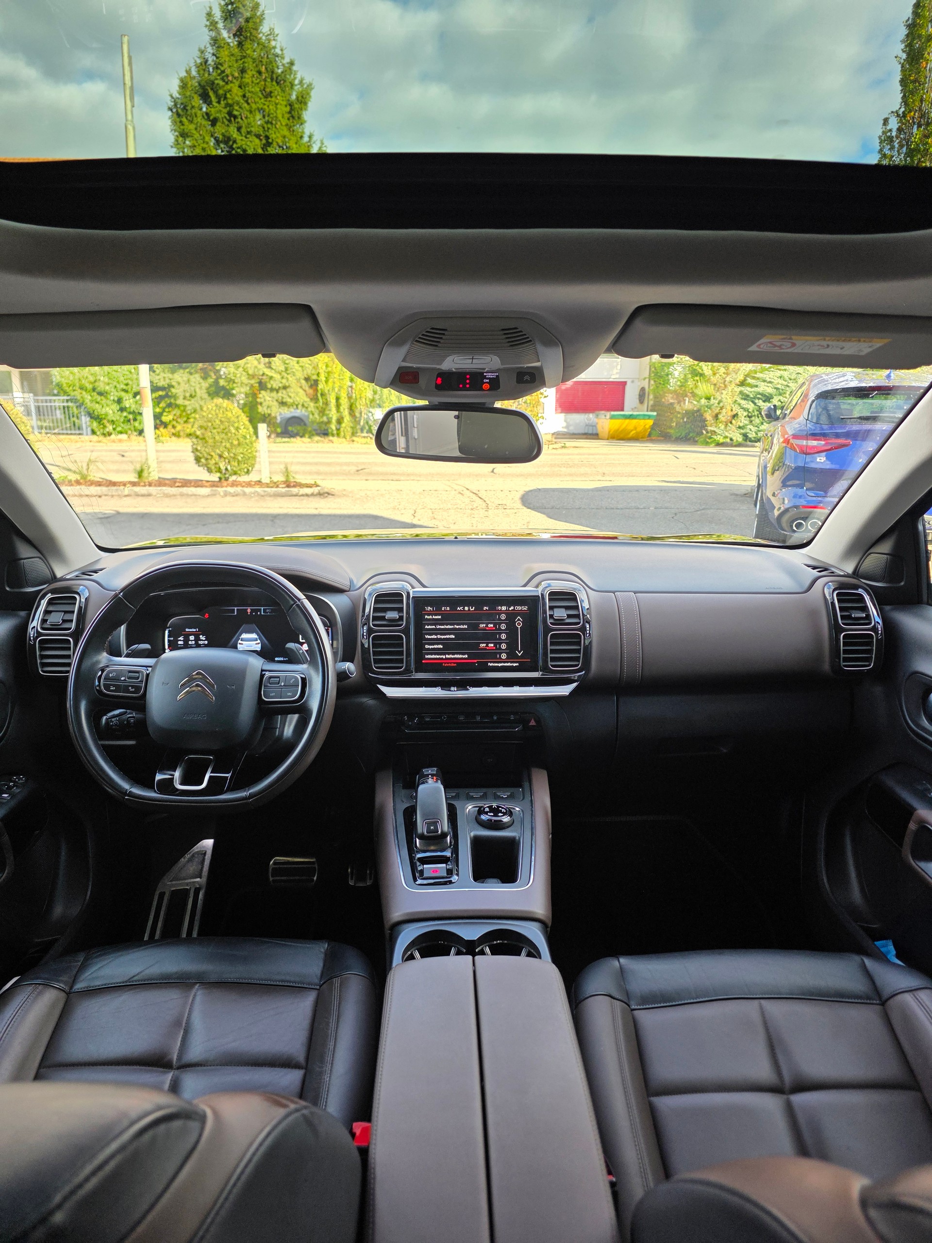 CITROEN 2.0 BlueHDi Shine *360°Kamera *Lenk-Spurassistent *Panodach *Massagesitze*-image-5