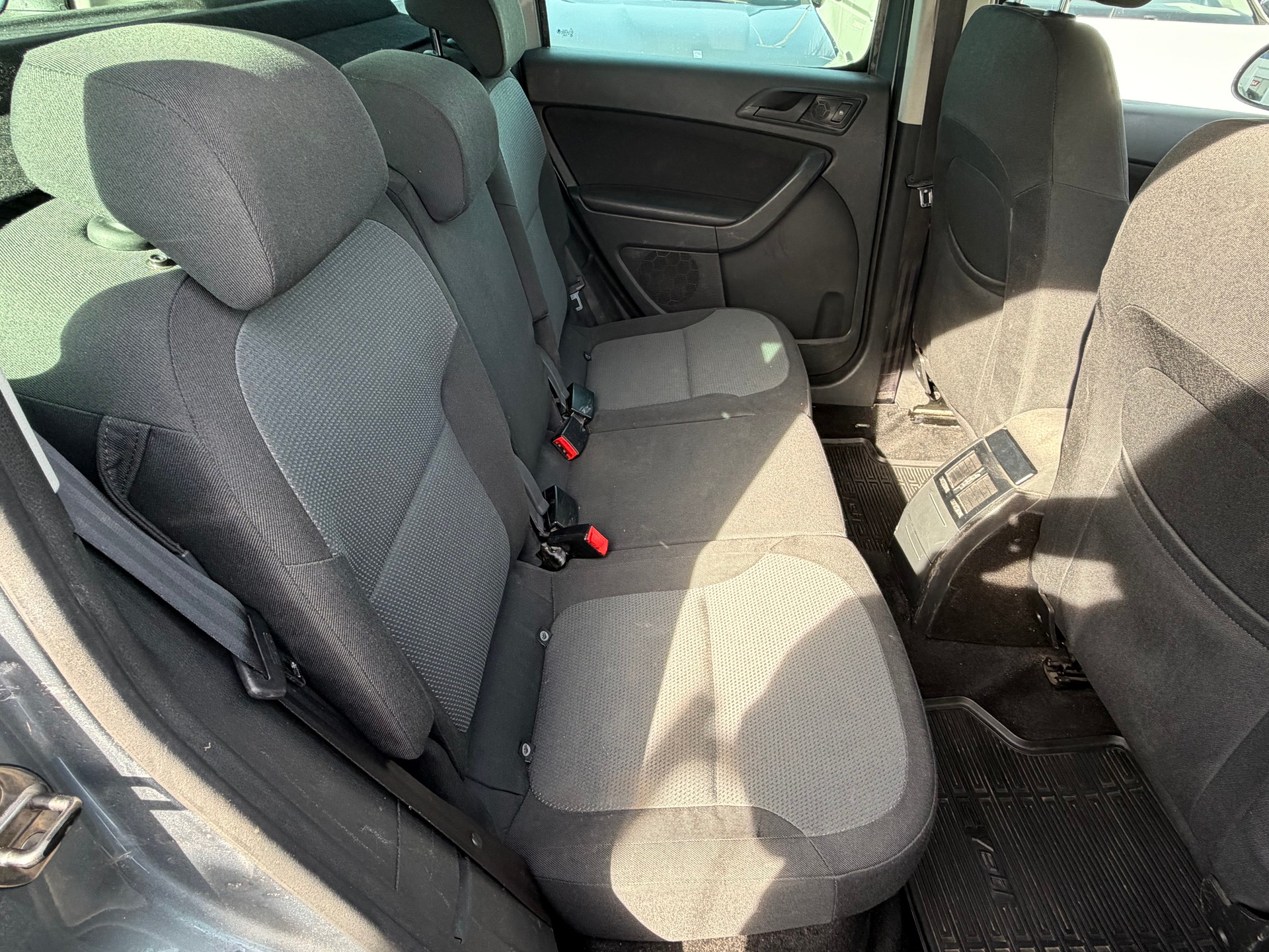 SKODA Yeti 2.0 TDI Experience 4x4 DSG-image-8