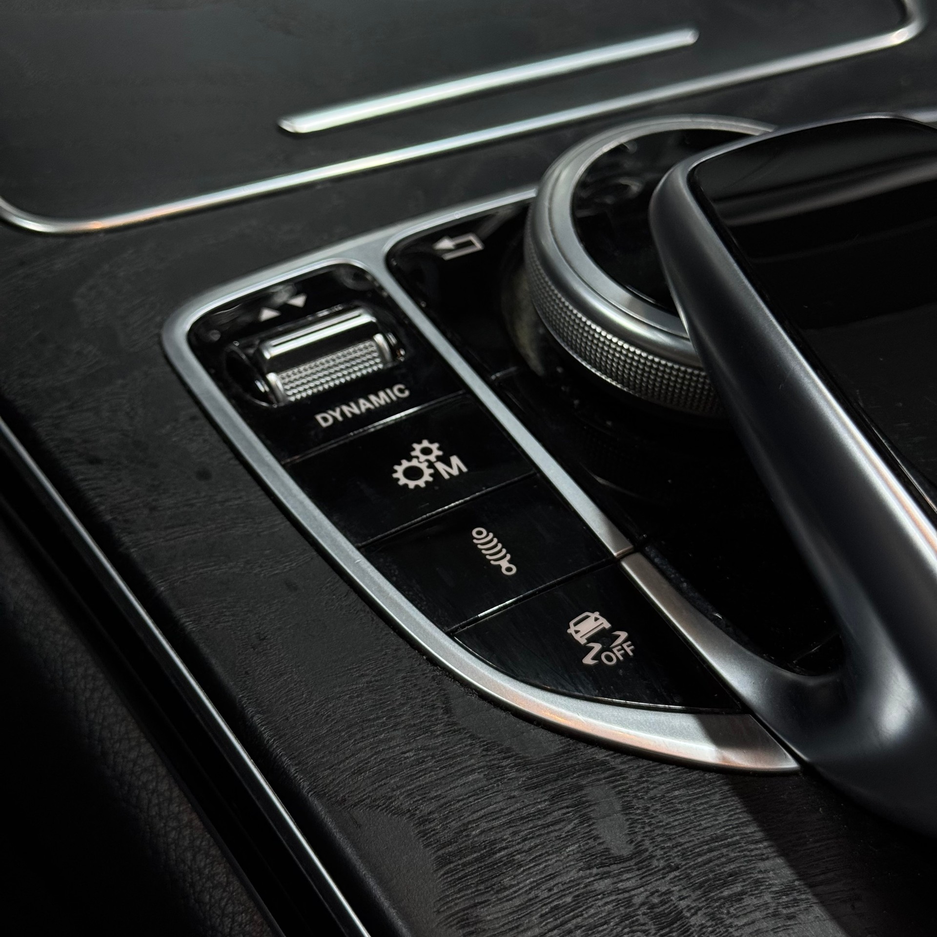 MERCEDES-BENZ C 63 S AMG Speedshift-image-20