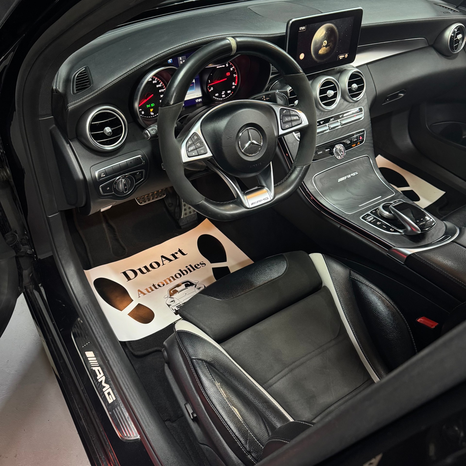 MERCEDES-BENZ C 63 S AMG Speedshift-image-13