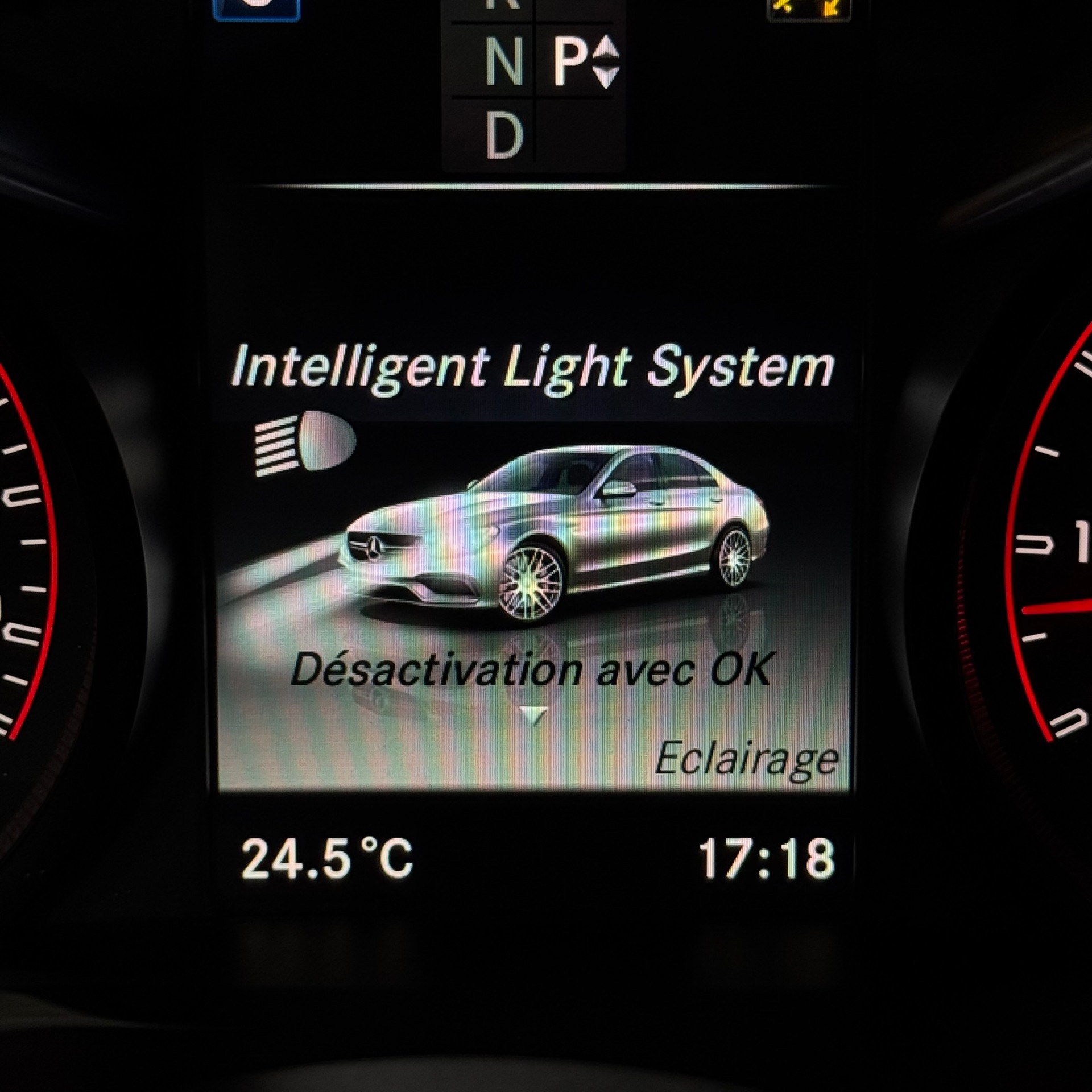 MERCEDES-BENZ C 63 S AMG Speedshift-image-28