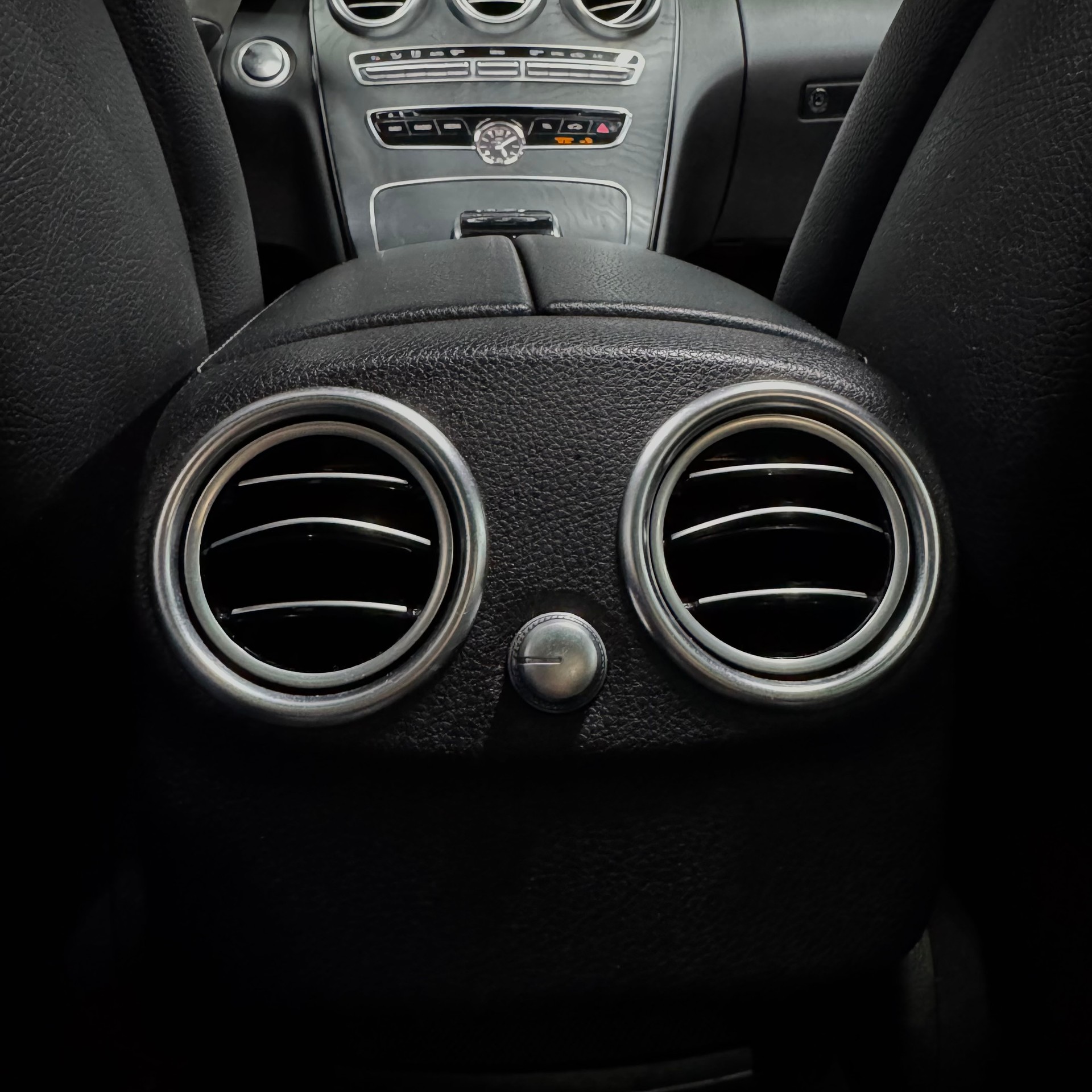 MERCEDES-BENZ C 63 S AMG Speedshift-image-25