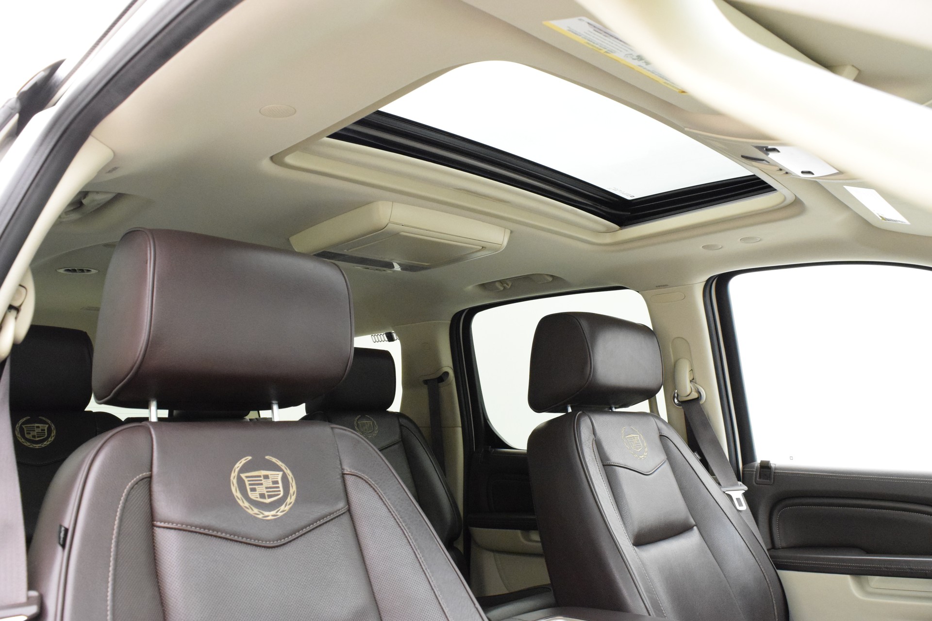 CADILLAC Escalade 6.2 ESV Platinum Edition-image-13