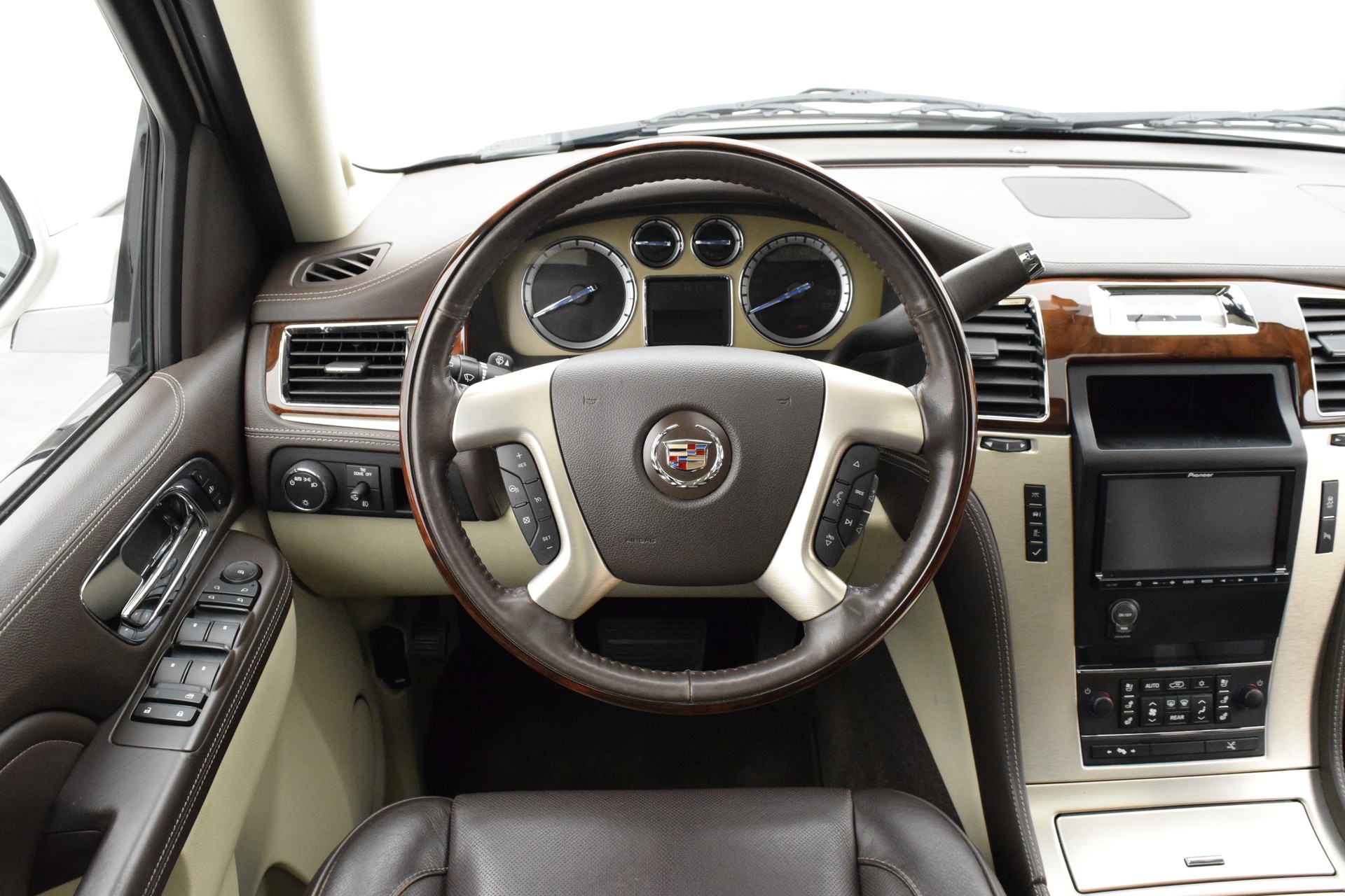 CADILLAC Escalade 6.2 ESV Platinum Edition-image-10