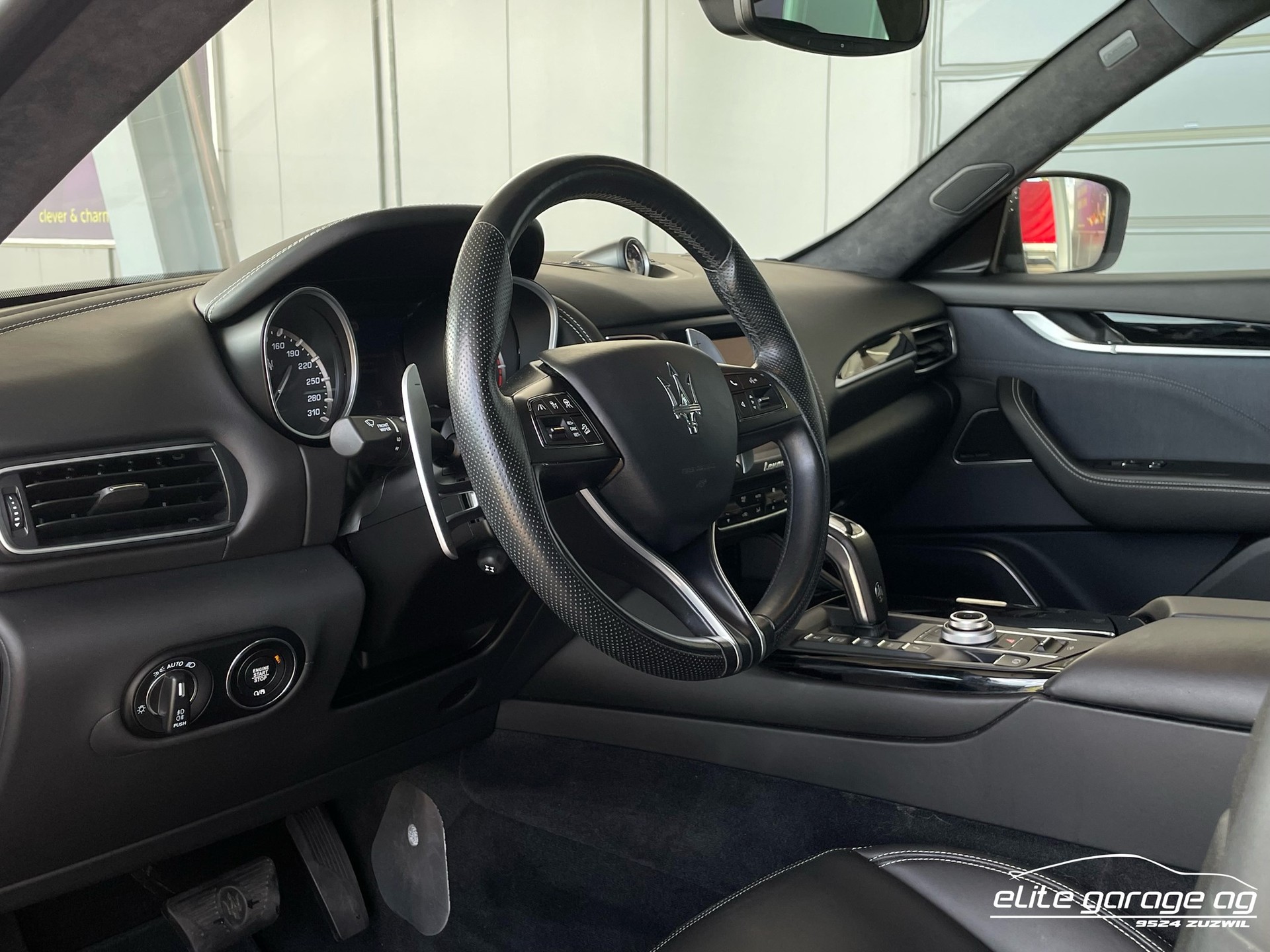 MASERATI Levante 3.0 V6 GranLusso Automatica-image-10