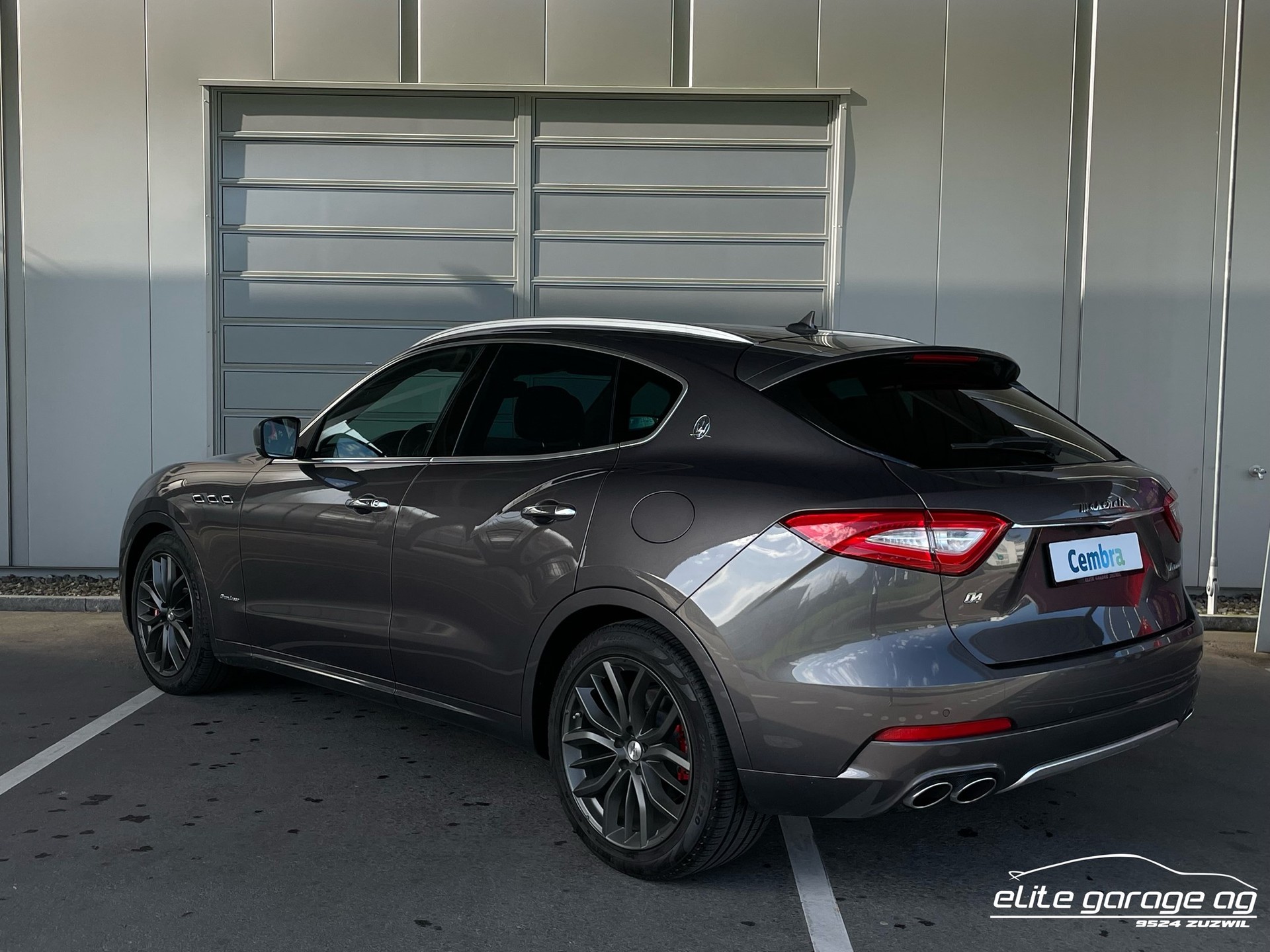 MASERATI Levante 3.0 V6 GranLusso Automatica-image-2
